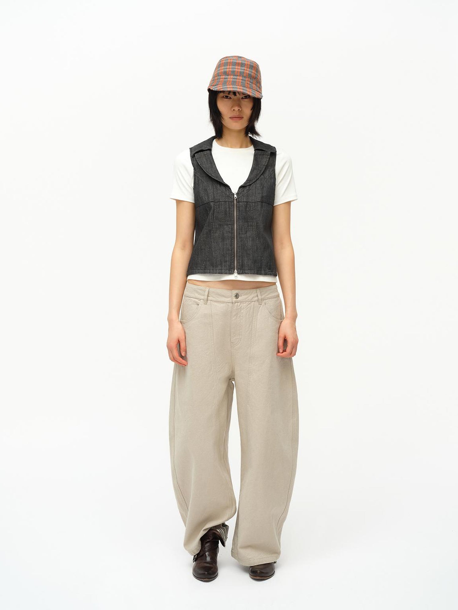 oinimi Low Cut Denim Vest With Open Collar In Charcoal Gray