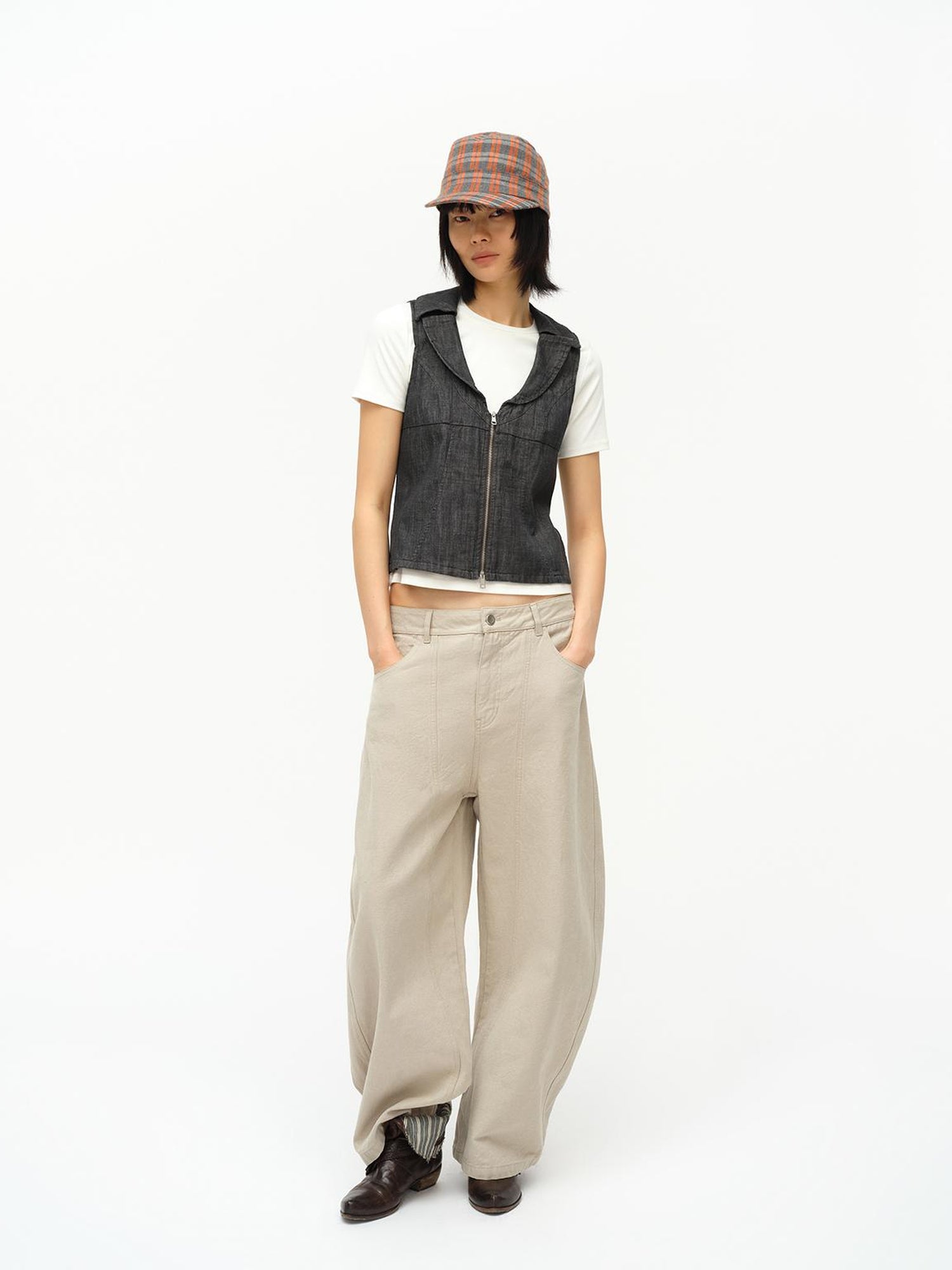 oinimi Low Cut Denim Vest With Open Collar In Charcoal Gray
