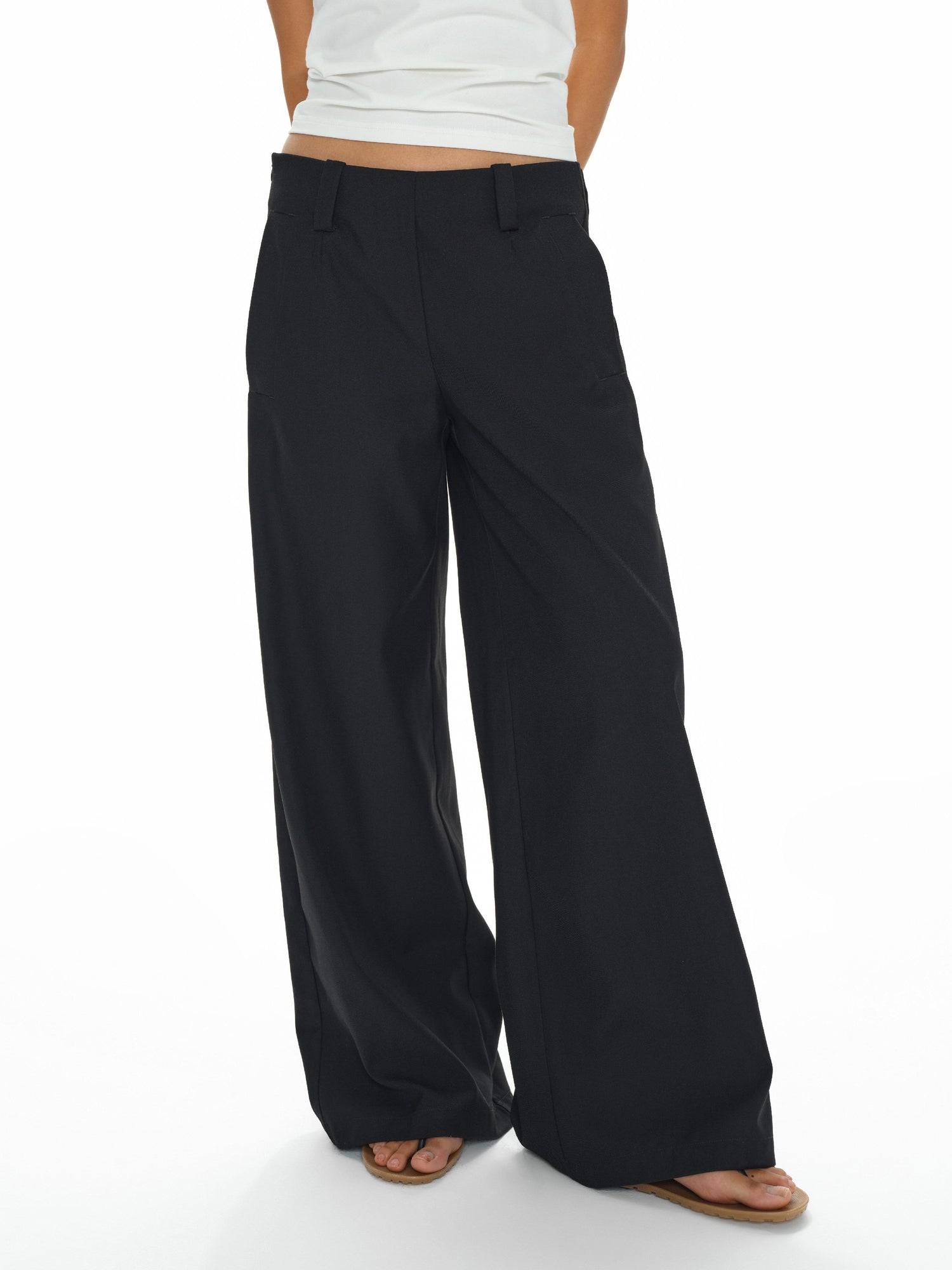 oinimi Low Waist Wide Leg Trousers In Black Charcoal