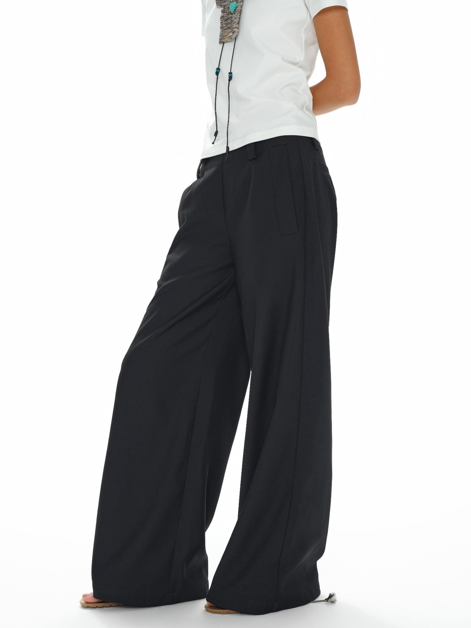 oinimi Low Waist Wide Leg Trousers In Black Charcoal