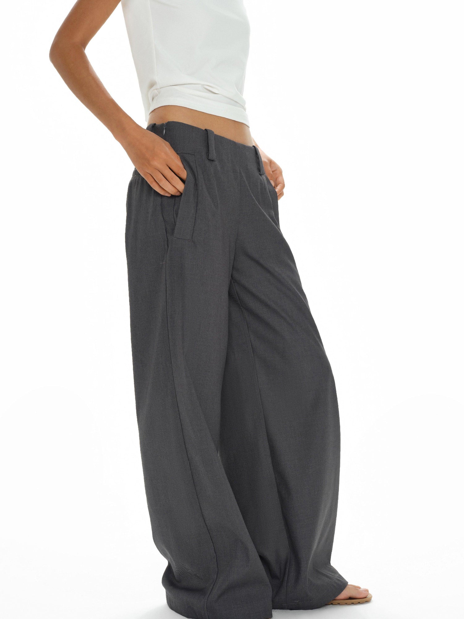 oinimi Low Waist Wide Leg Trousers In Black Charcoal
