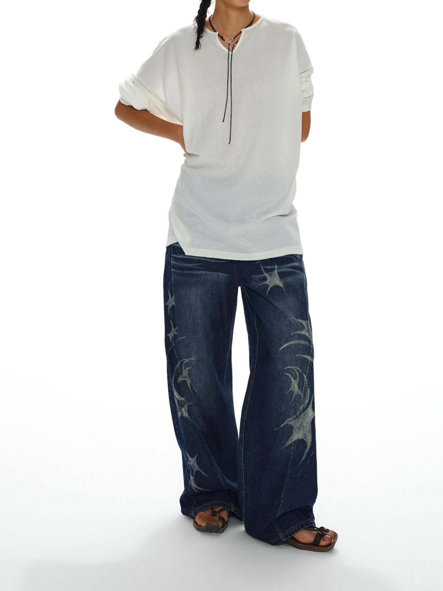 oinimi Oversized White V-Neck Sun Protection Tee Dropped Shoulder Relaxed Fit