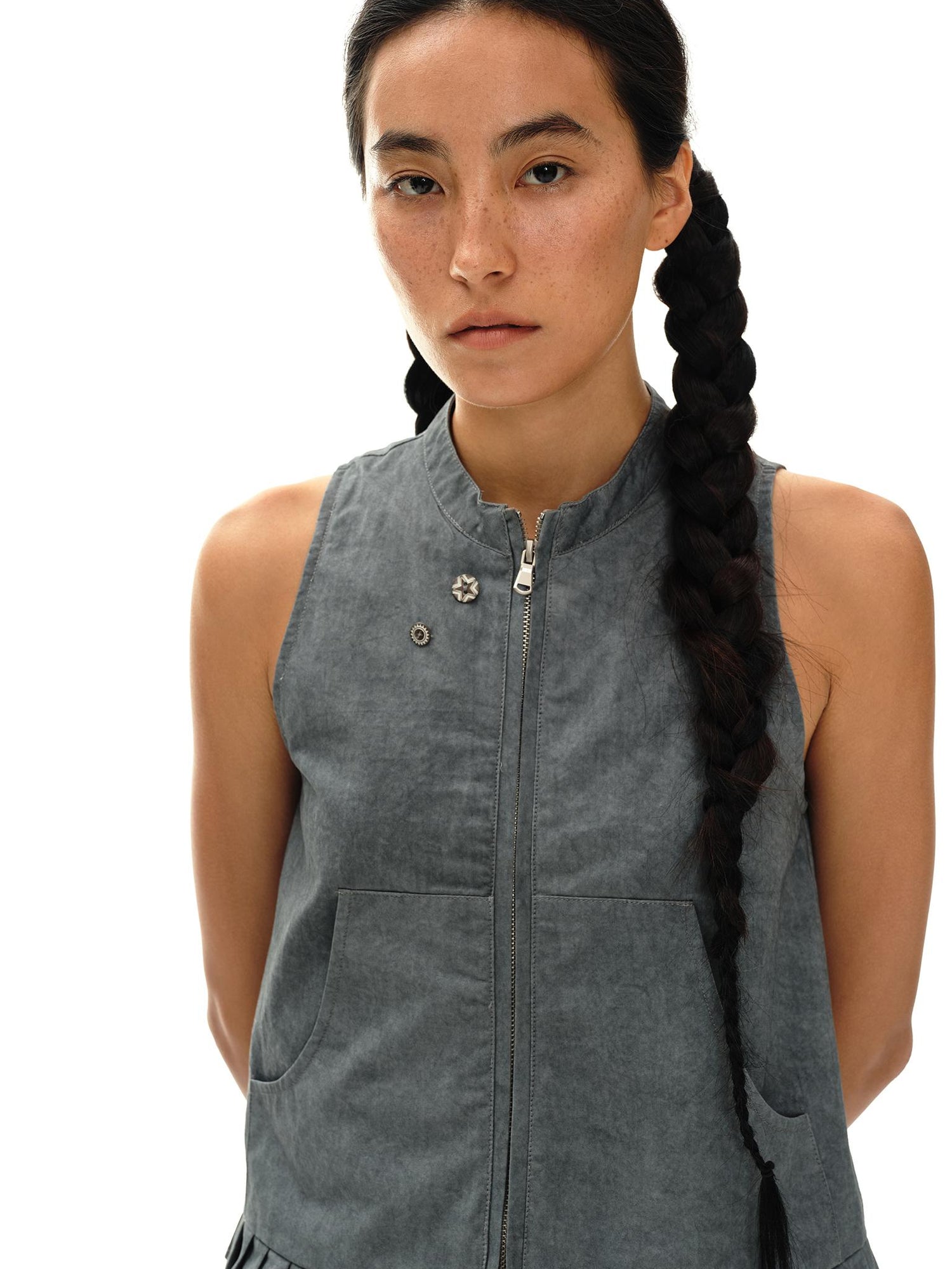 oinimi Pleated Mud Dyed Mouse Gray Vest With Raw Hem
