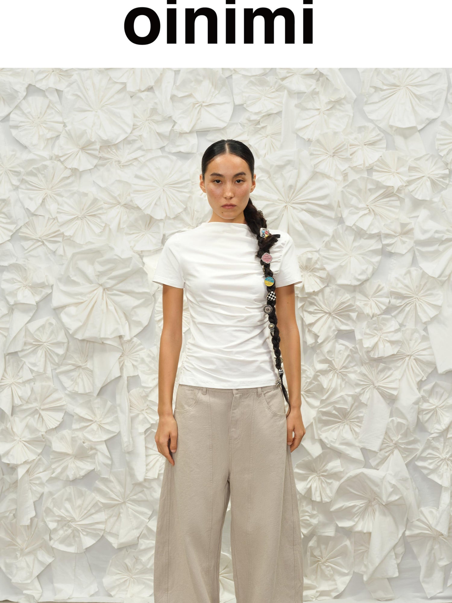 oinimi Soft Sculpted Pleated Tee Fitted Waist