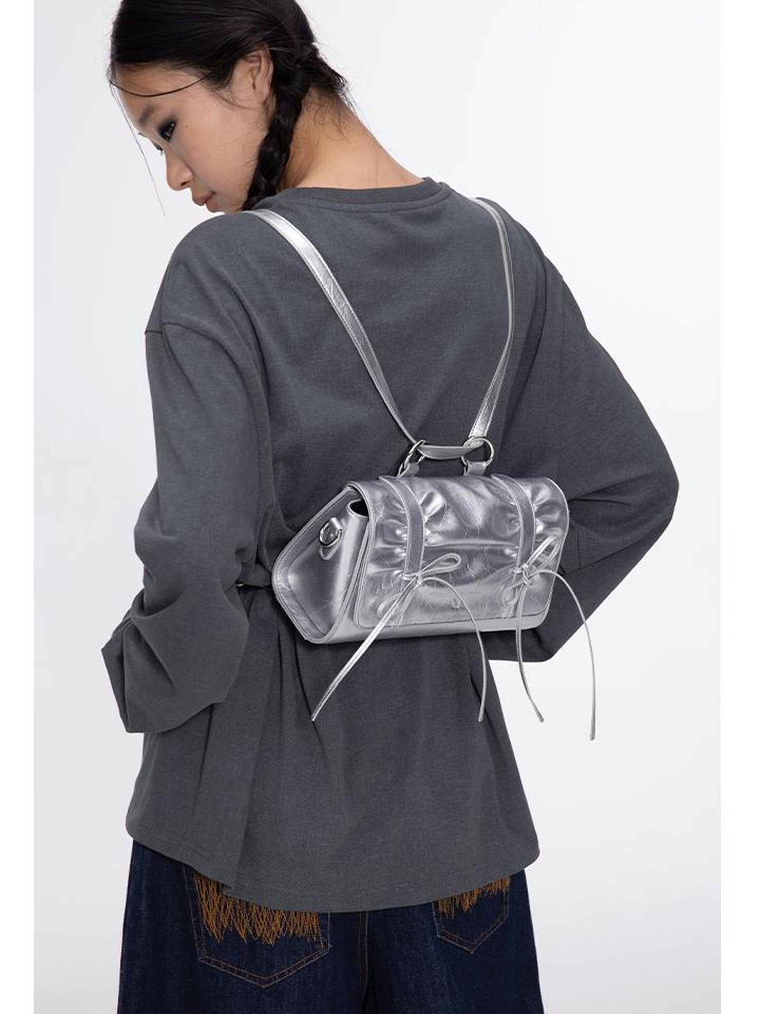 oinimi Soft Sculpture Pleated Butterfly Knot Cambridge Bag Silver Black