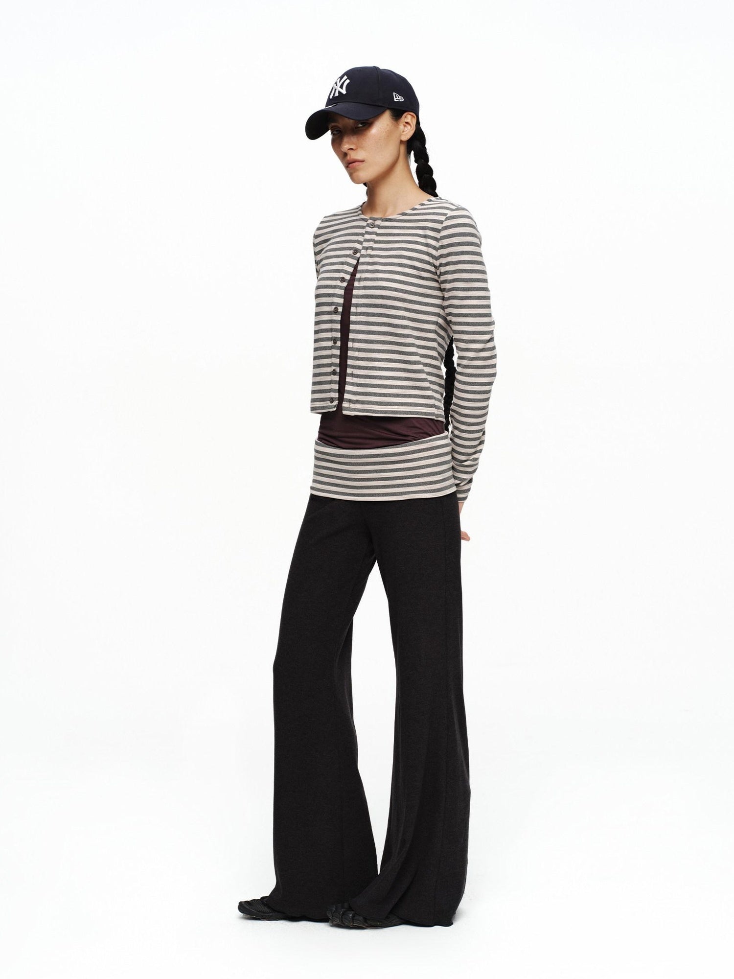 oinimi Warm Brushed Soft Striped Slim Fit Cropped Women Polyester Blend Cardigans