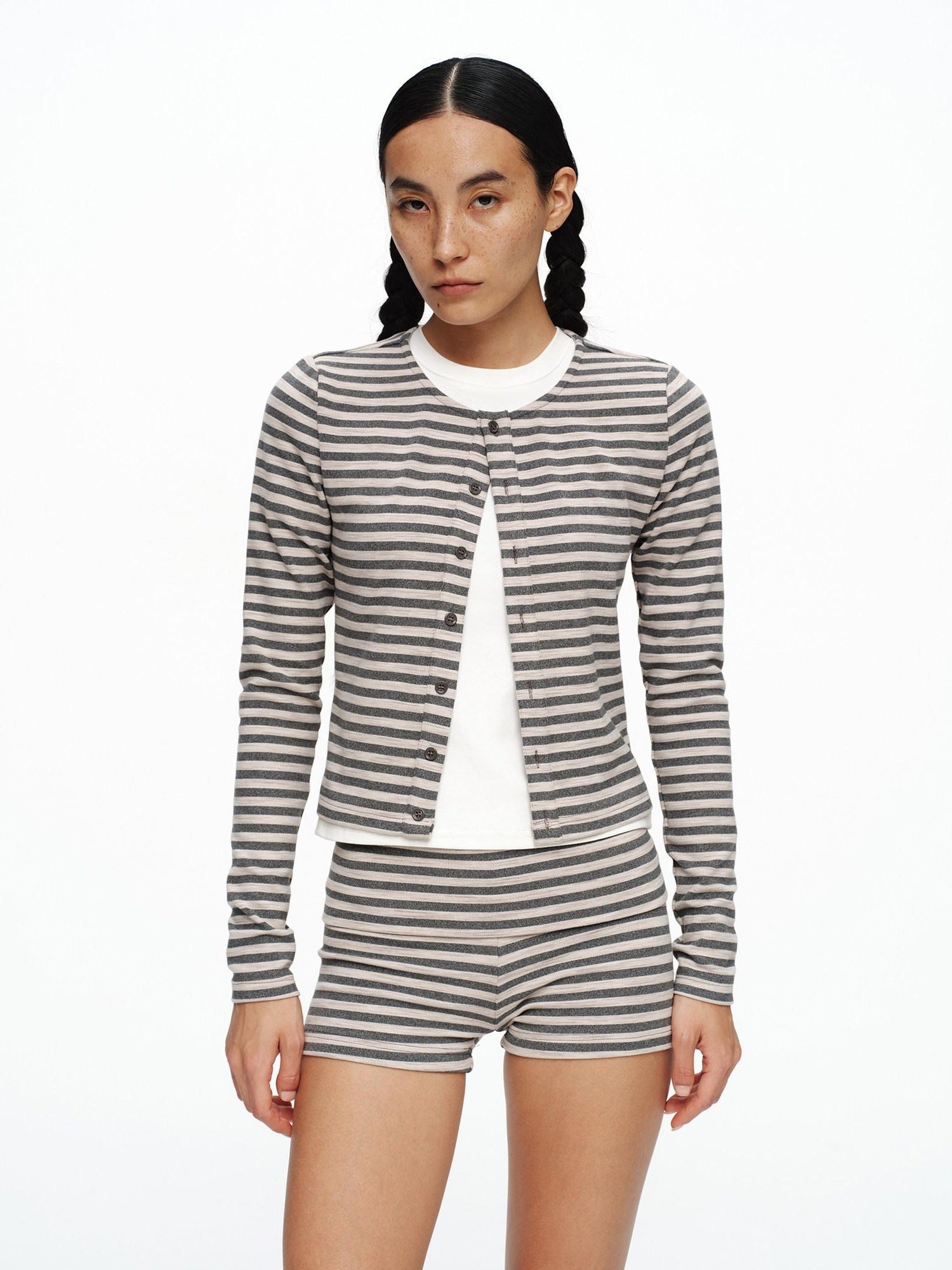 oinimi Warm Brushed Soft Striped Slim Fit Cropped Women Polyester Blend Cardigans