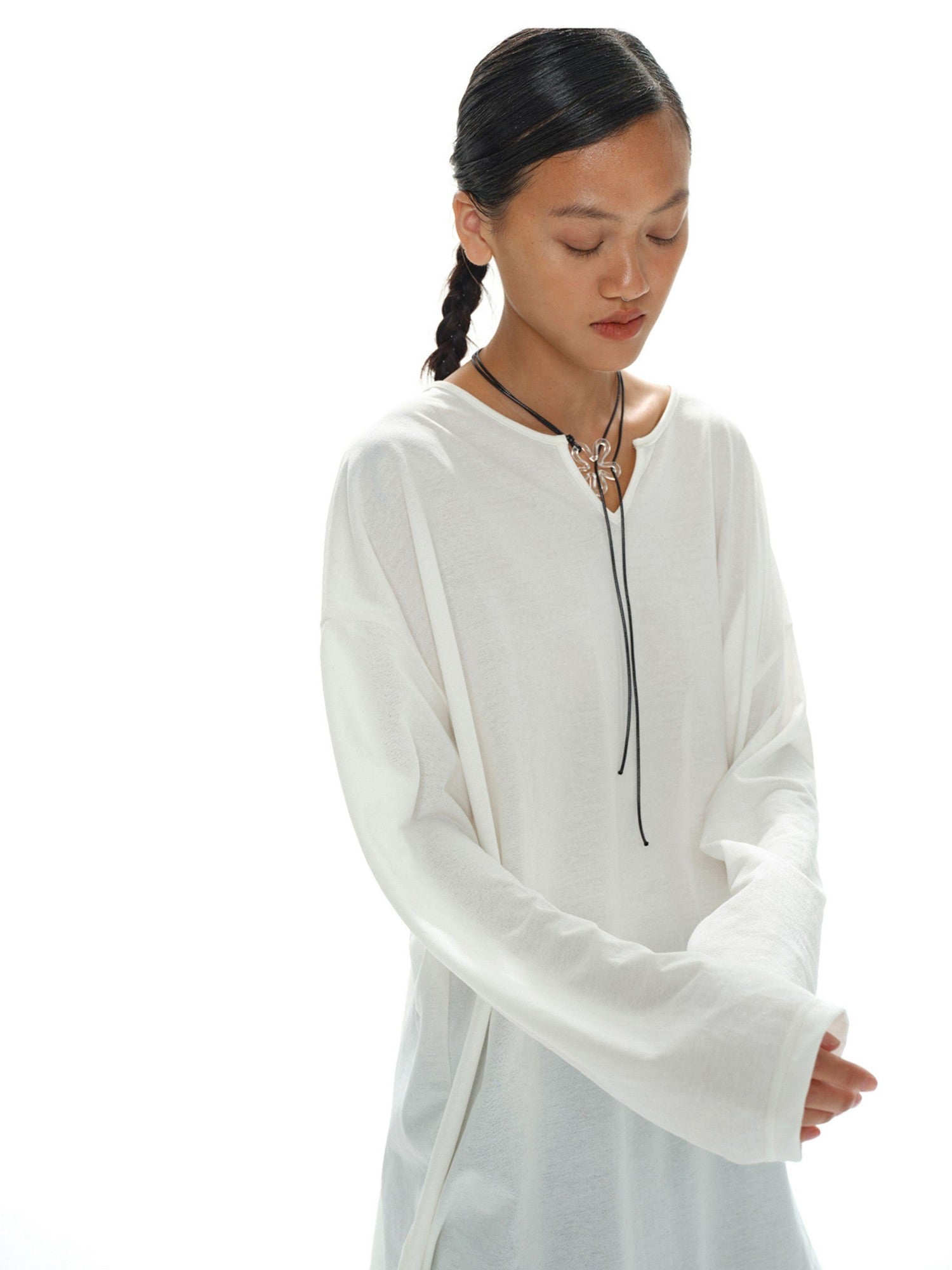 oinimi White Draped V-neck Loose Women&