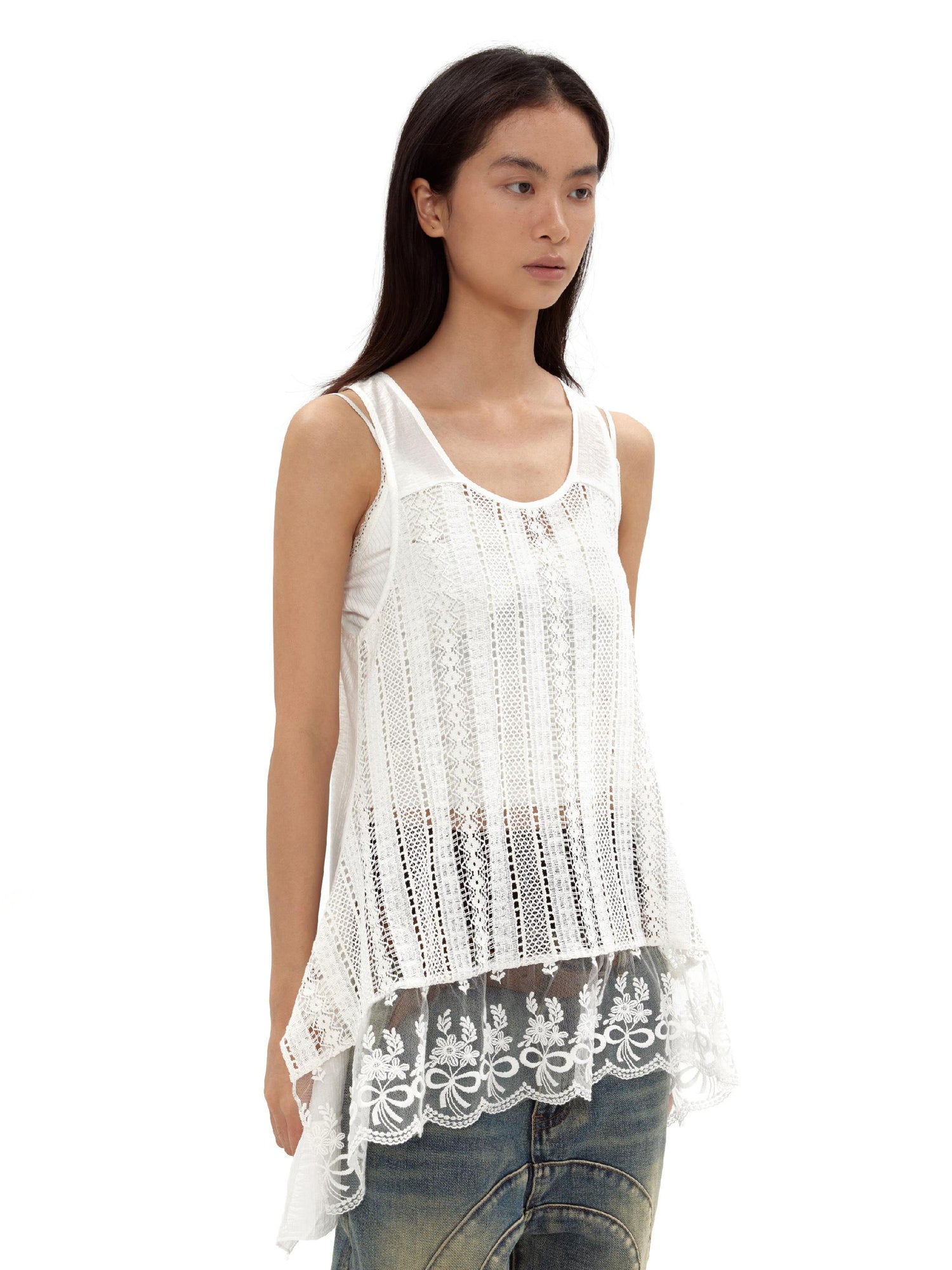 oinimi White Lace Bralette Layering Vest With Bow