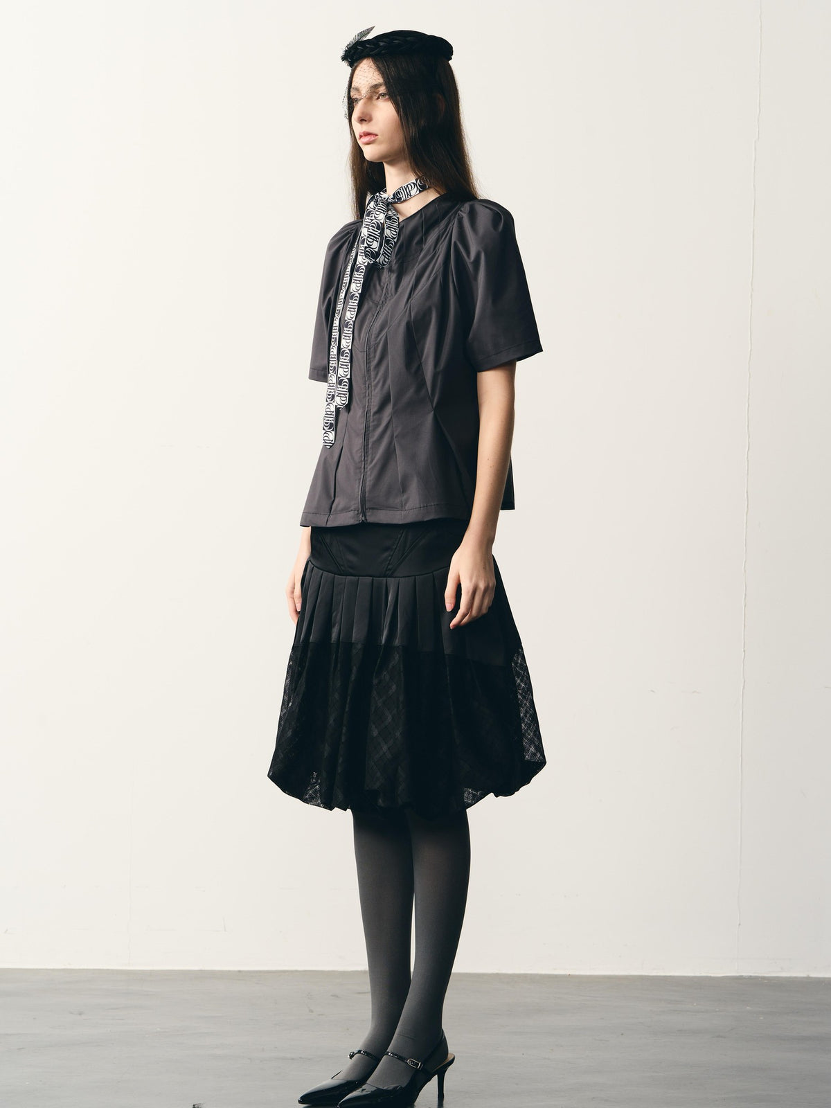 popoop Solid Color Folded Structure Stand Collar Zip Short Sleeve Women&