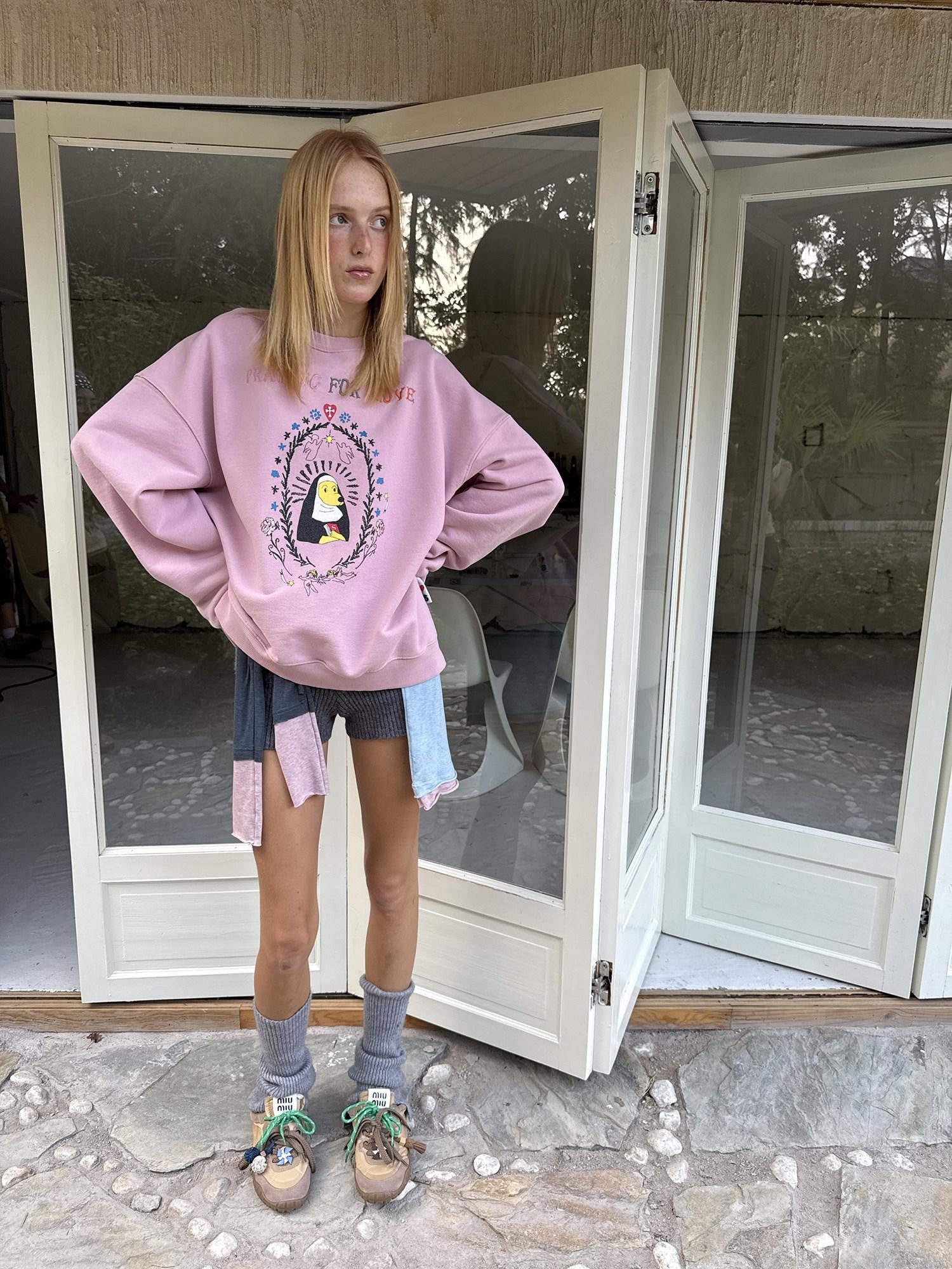 sancco house Nun Puppy Print Washed Vintage Crewneck Women&