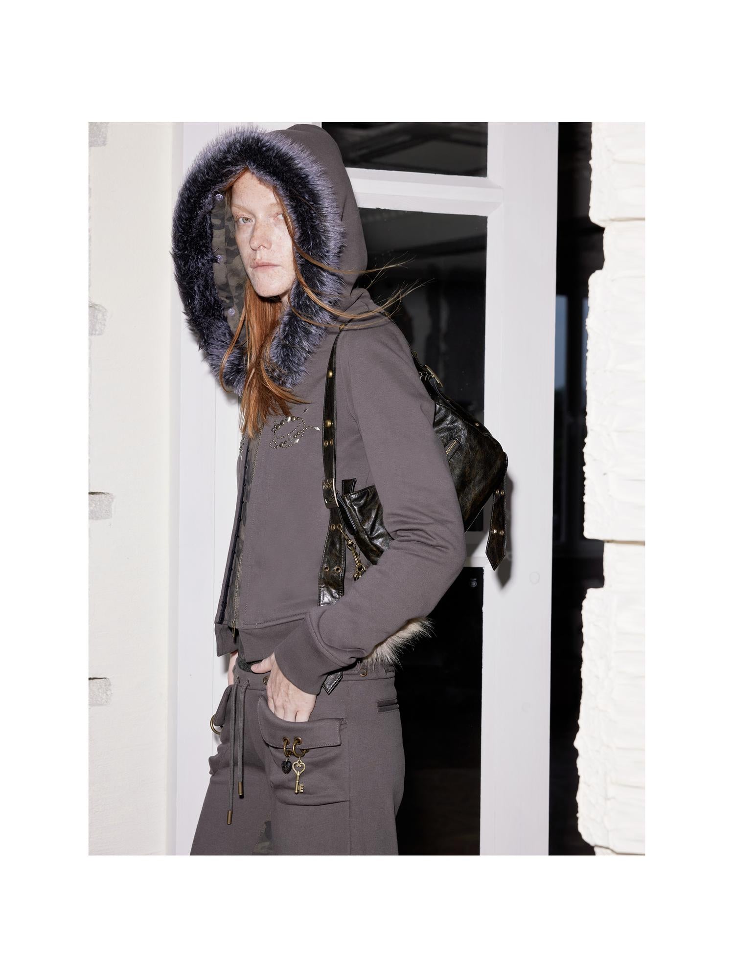 2th Desire Winter Removable Faux Fur Hoodie & Camo Joggers Set, Sweatsuit