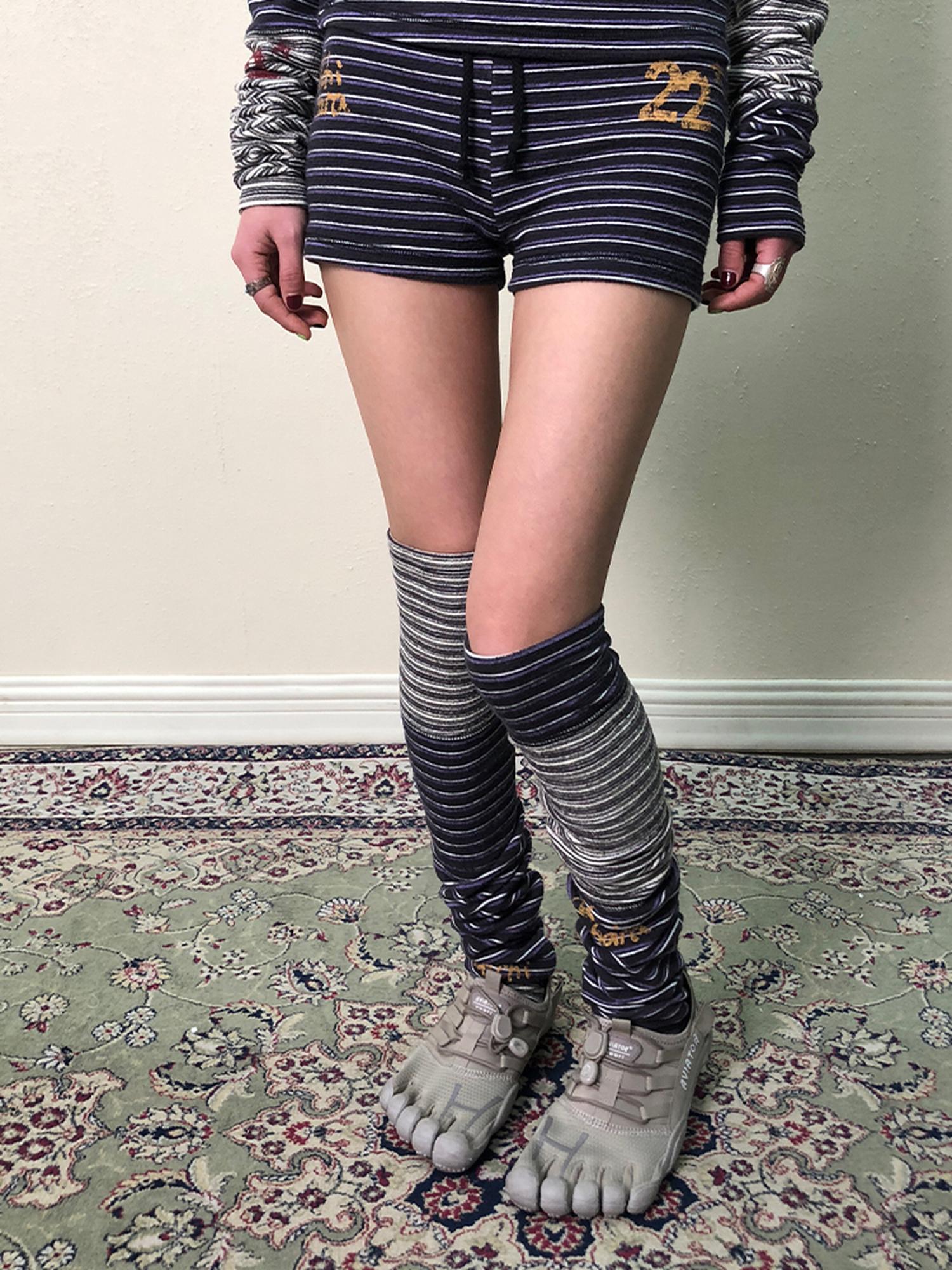 Achihara Breton Star-Print Leg Warmers