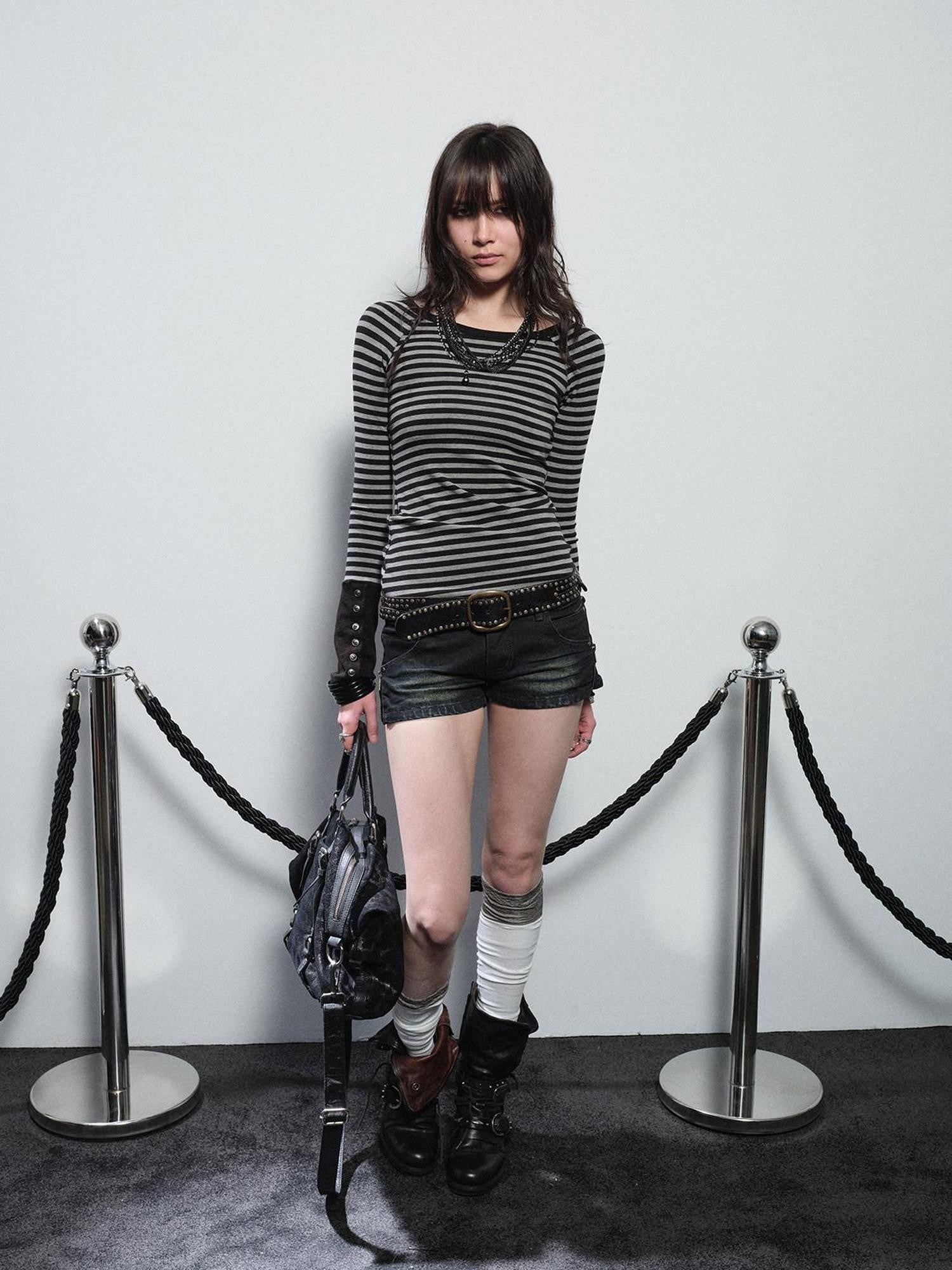 wear And tear Black Gray Striped Patchwork Button Raglan Women&