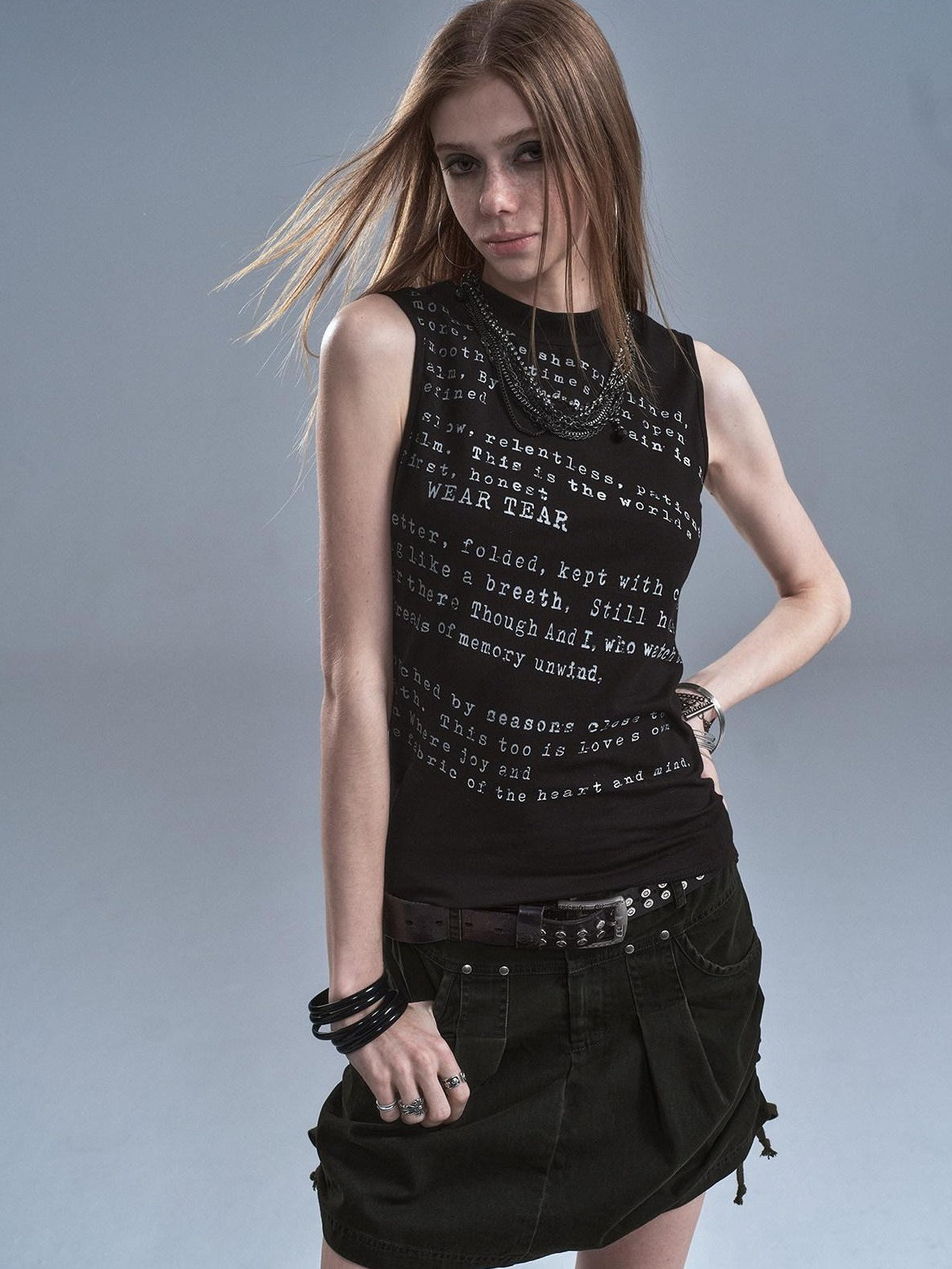 wear And tear Black High Neck Distressed Letter Print Slim Women&