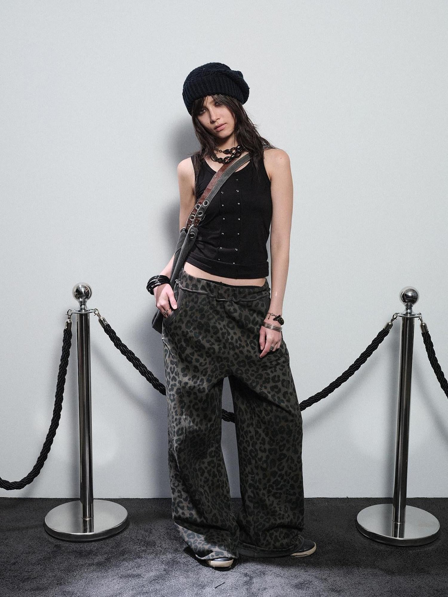 wear And tear Black Rhinestone Frayed Edge Street Punk Stretch Women&