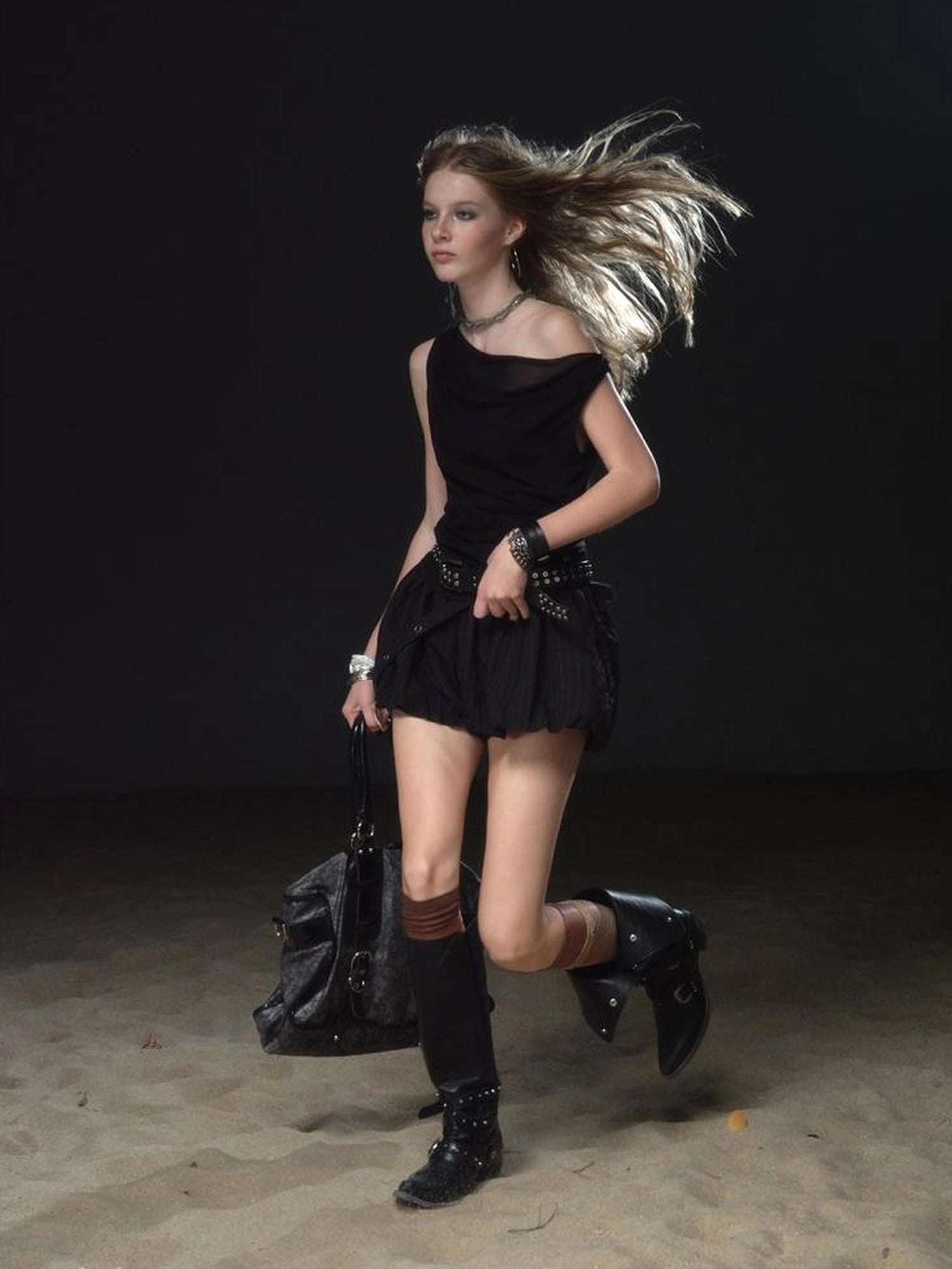 wear And tear Textured Bloom Punk Shorts With Detachable Tie
