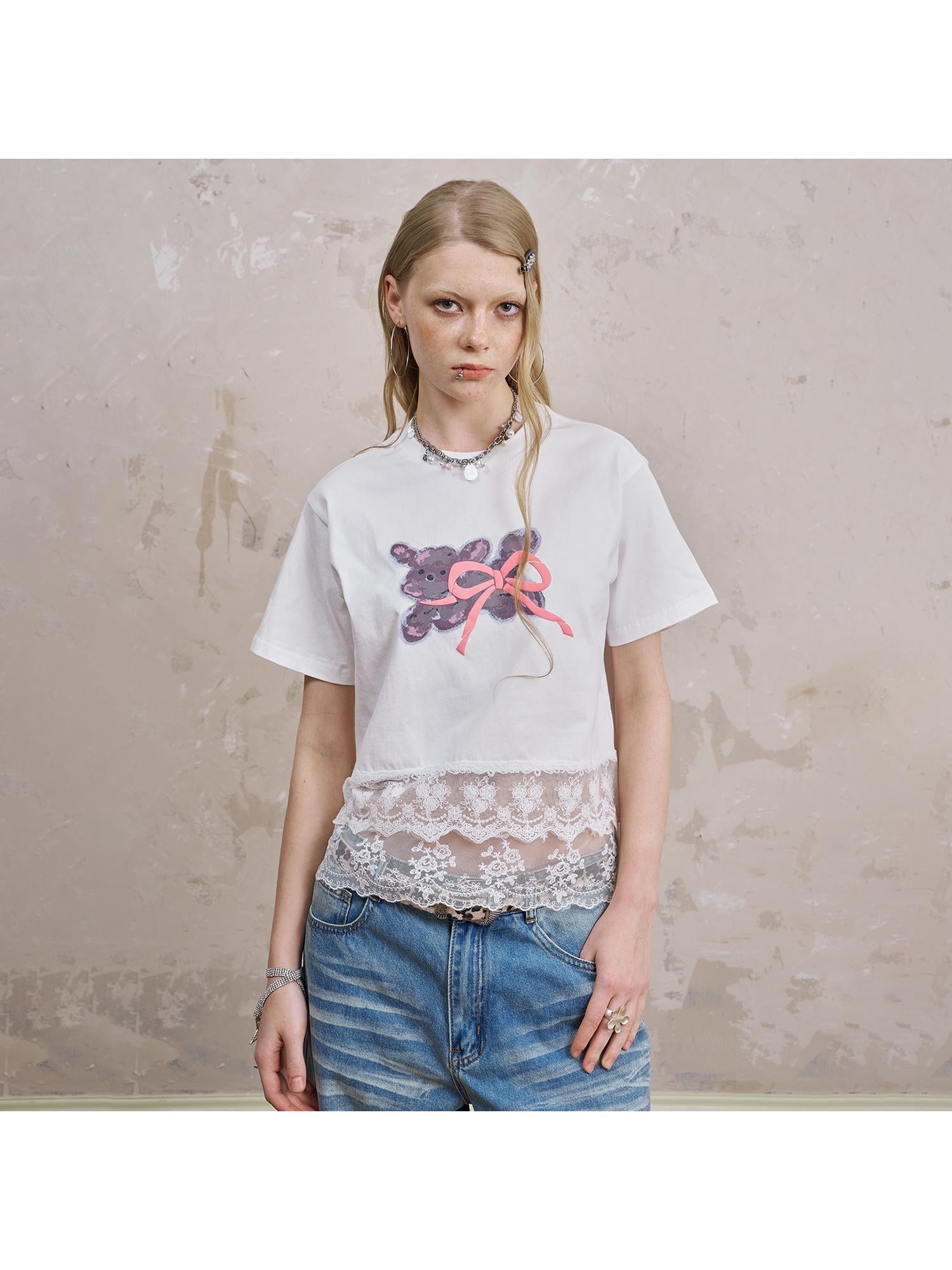 DIDDI MODA Running Dog Lace Trim Cotton Tee