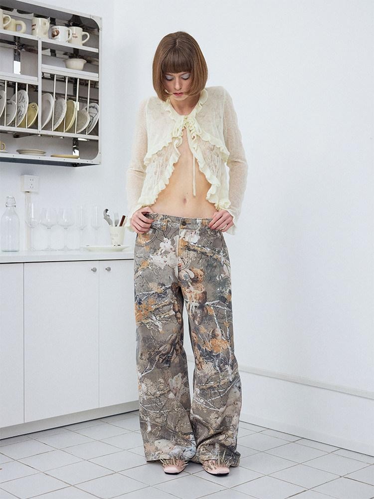wii wil Bear Camo Washed Distressed Cargo Women&