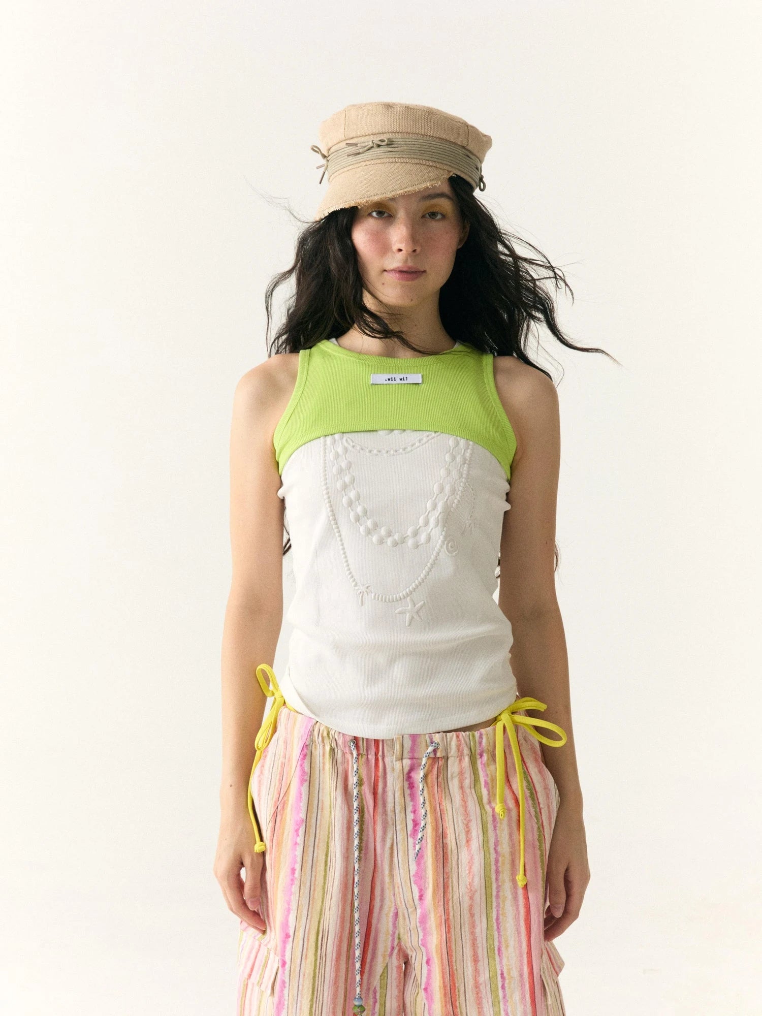 Embossed Pearl Necklace Crop Tank Camisole