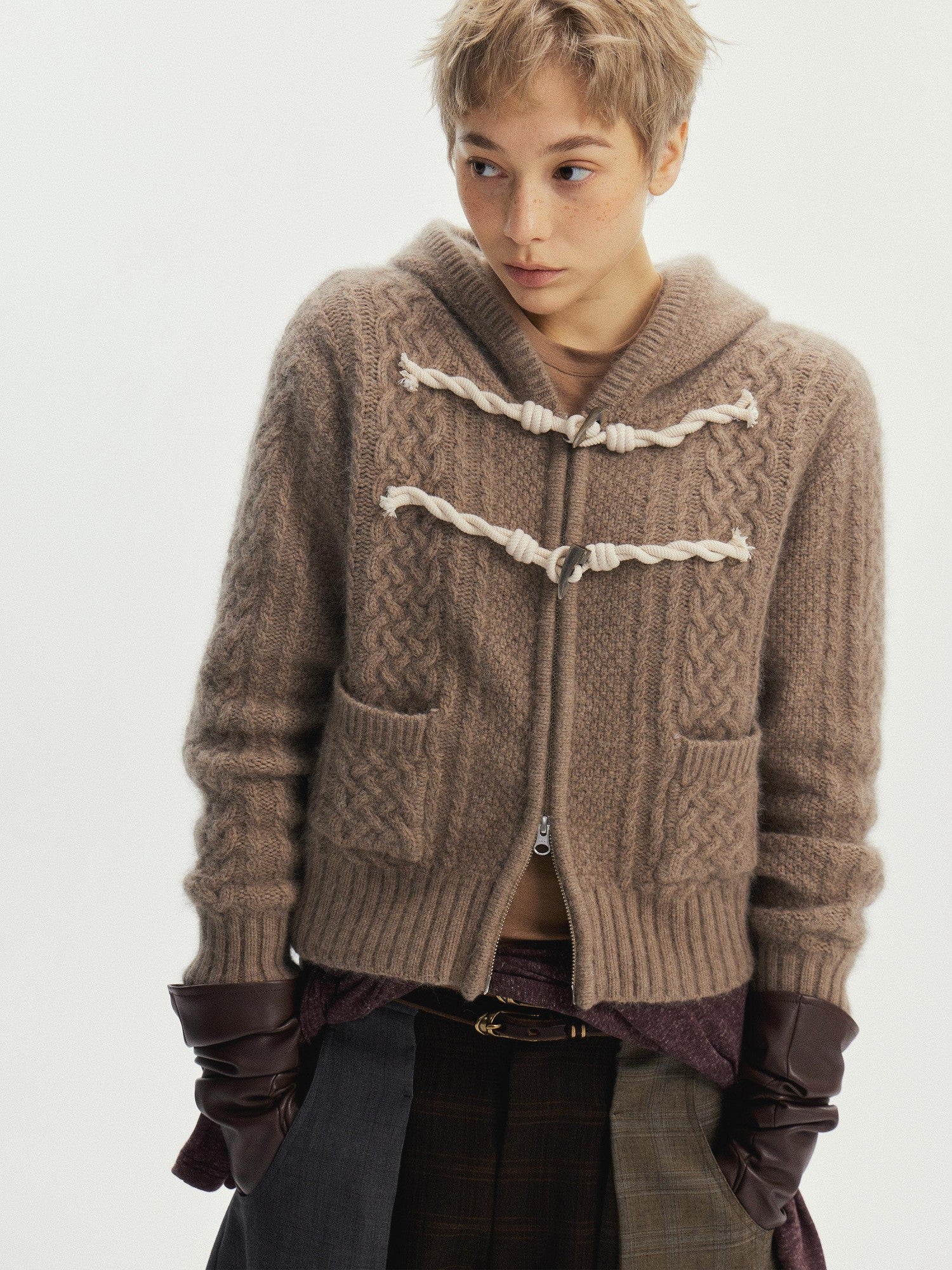 wii wil Raccoon Fur Trim Zip Toggle Cropped Women&