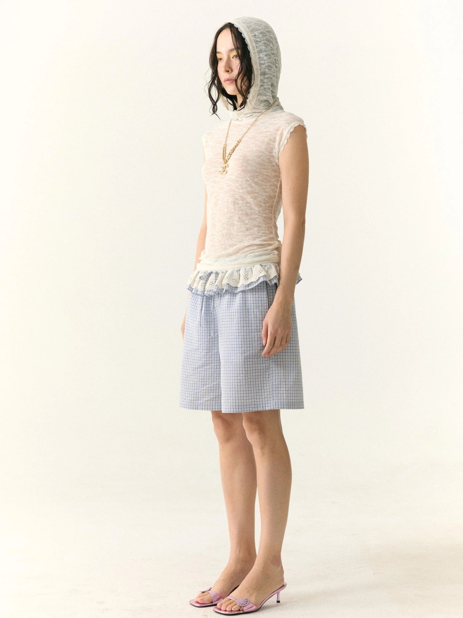 Stretch Lace Hooded Fitted T-shirt