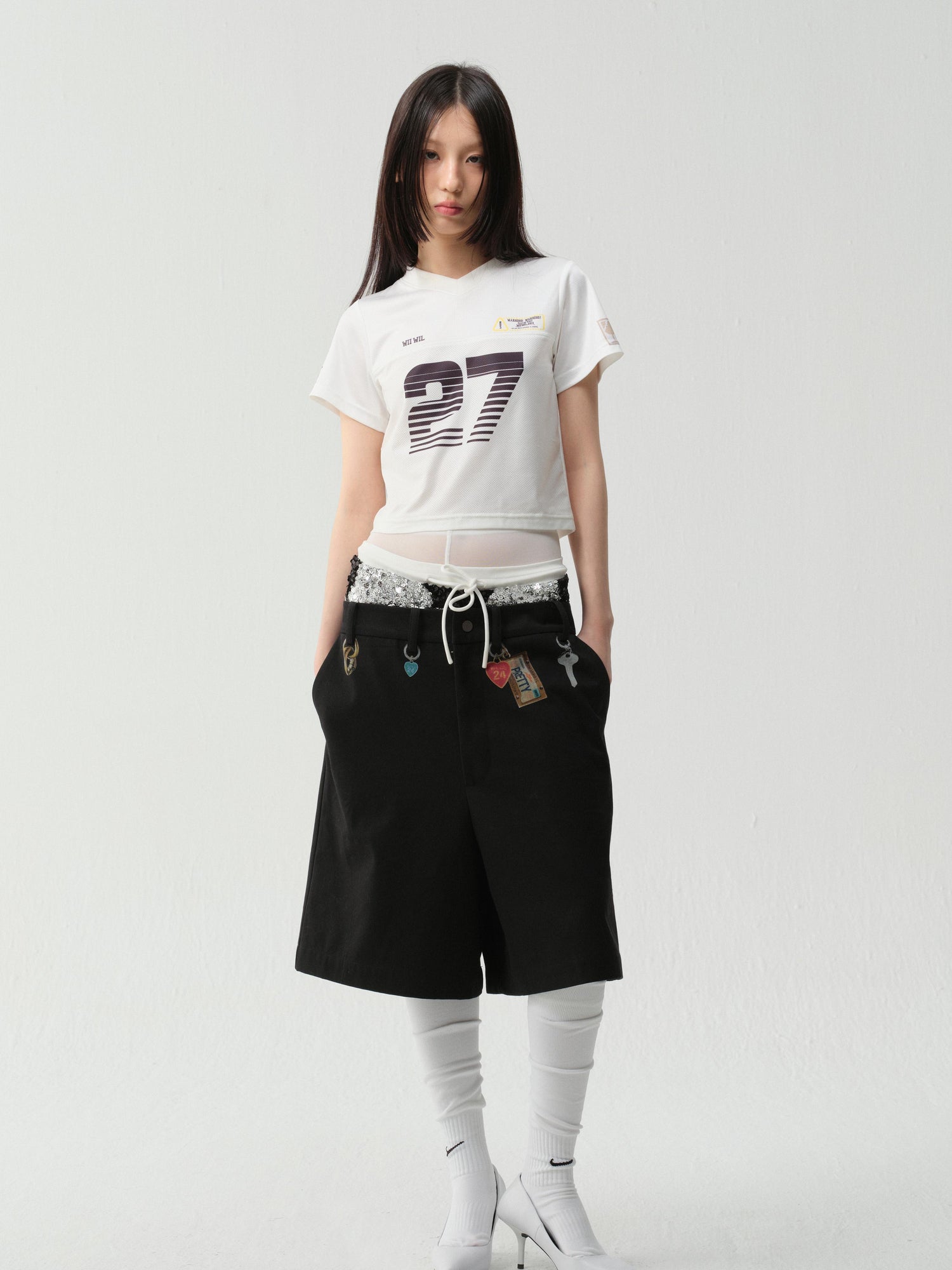 wii wil V-Neck Athletic Tee With Print And Mesh Panels