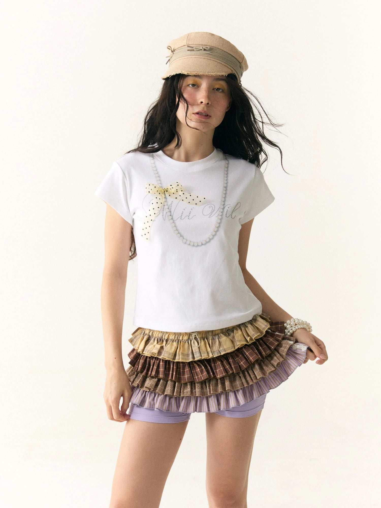 Wii Wil Polka Dot Bow Pearl Necklace Print T-shirt
