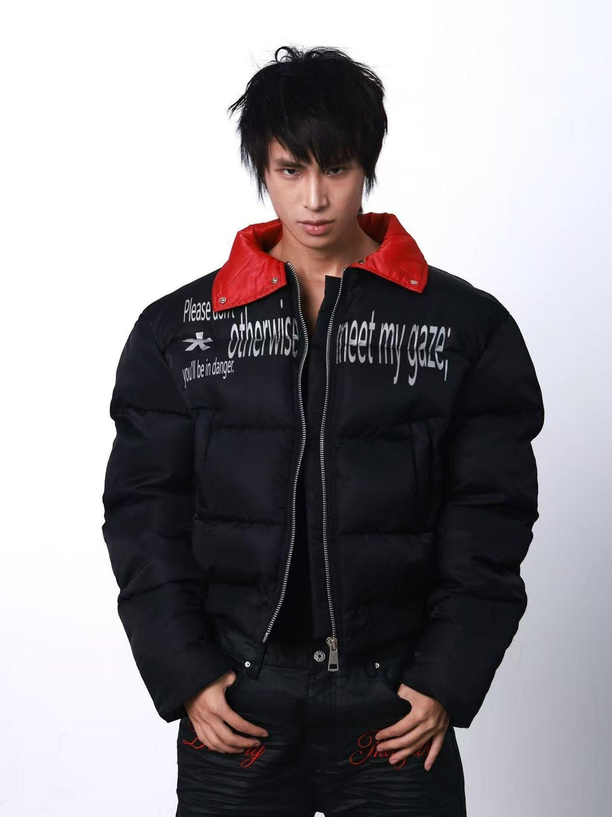DETW onLine Embroidered Red Star Armored Curved Blade Sleeve Women&