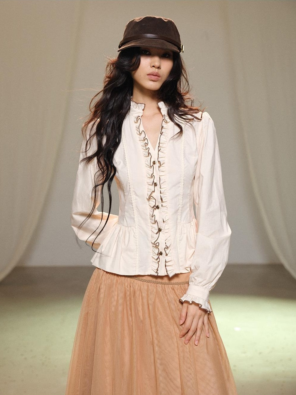 lvetong Beige Bubble Sleeve Ruffle Trim Splice Cinched Waist Women&