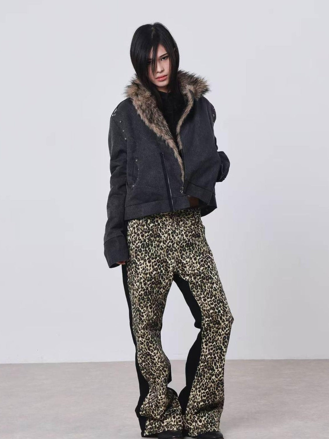 DETW onLine Cement Gray Studded Asymmetric Zip Fur Collar Cropped Women&