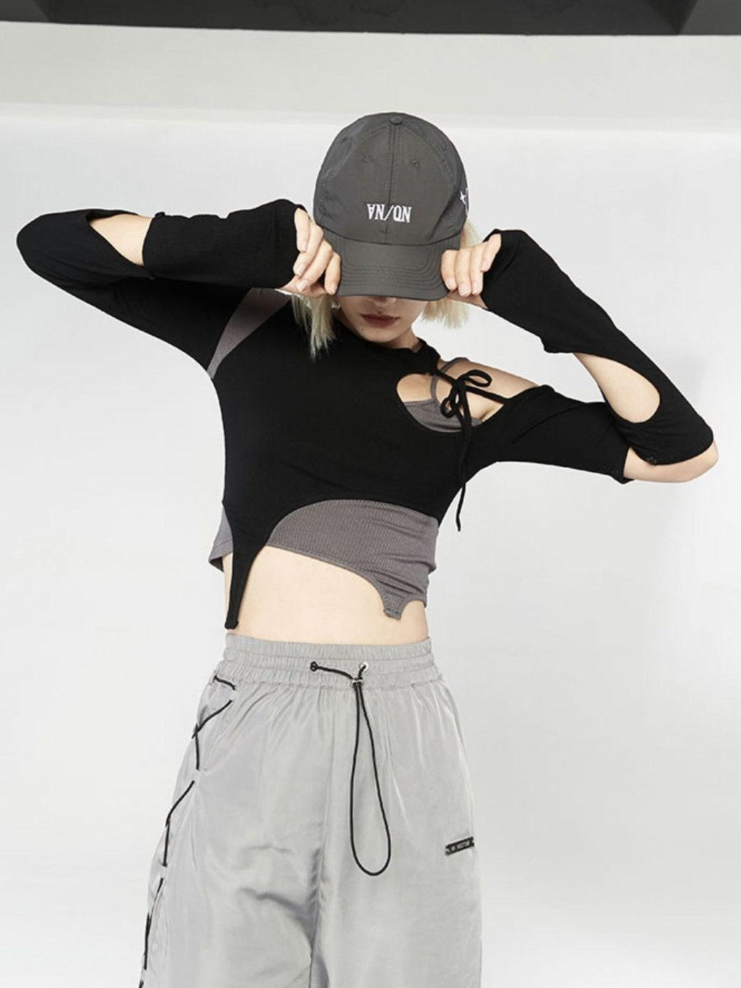 ANYQUESTION Black Gray Deconstructed Tie Detachable Slim Knit Women&
