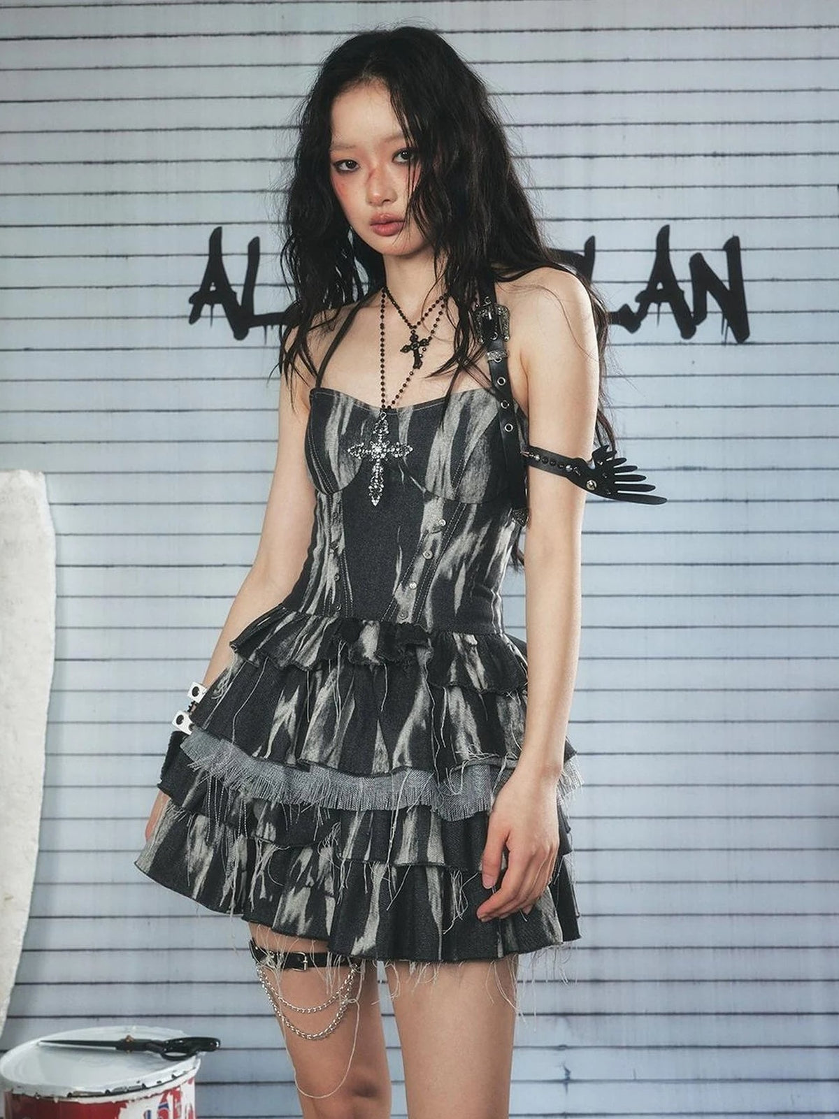 ALL iN plan Vintage Tie Dye Raw Edge Halter Mini Dress