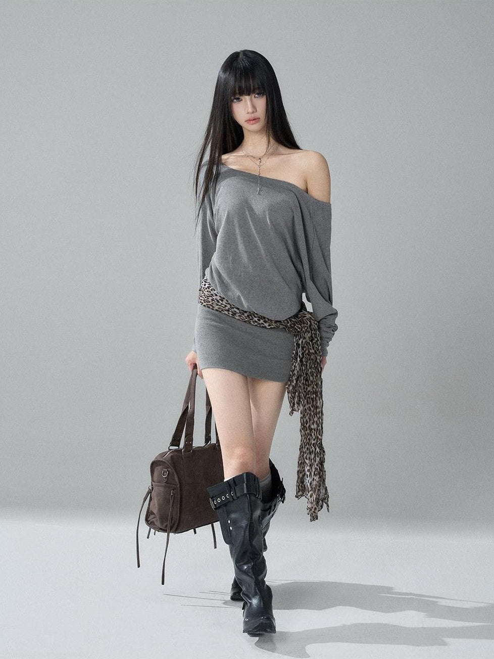 LADYGHOST Black Off Shoulder Long Sleeve Knit Slim Fit Women&