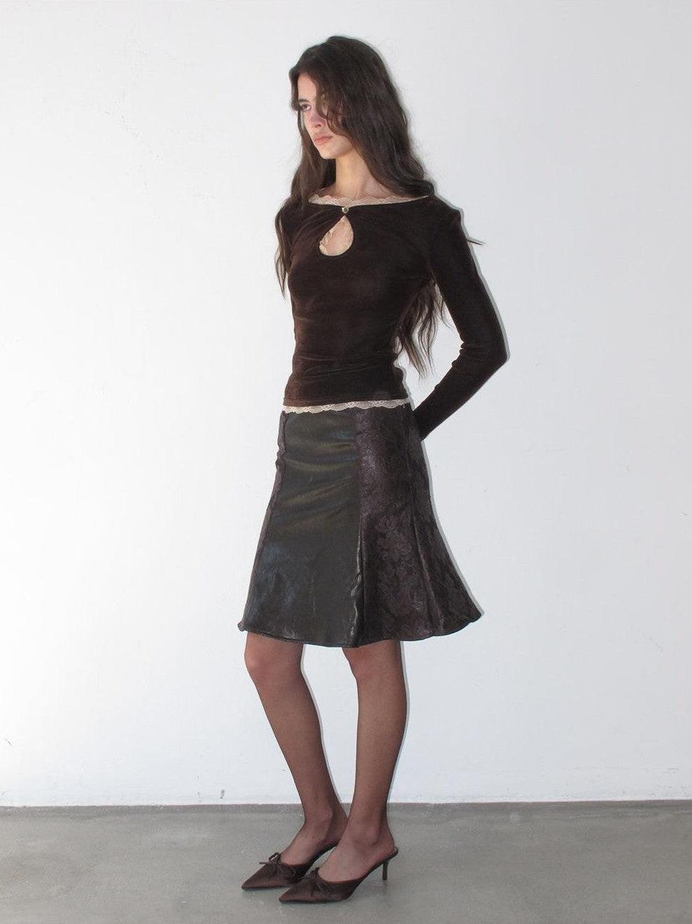 lvetong Vintage Lace Spliced Pu Leather Mermaid Women&