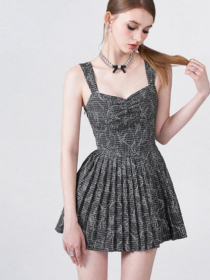 AFTADAWN Black White Check Rose Embroidery Pleated Women&