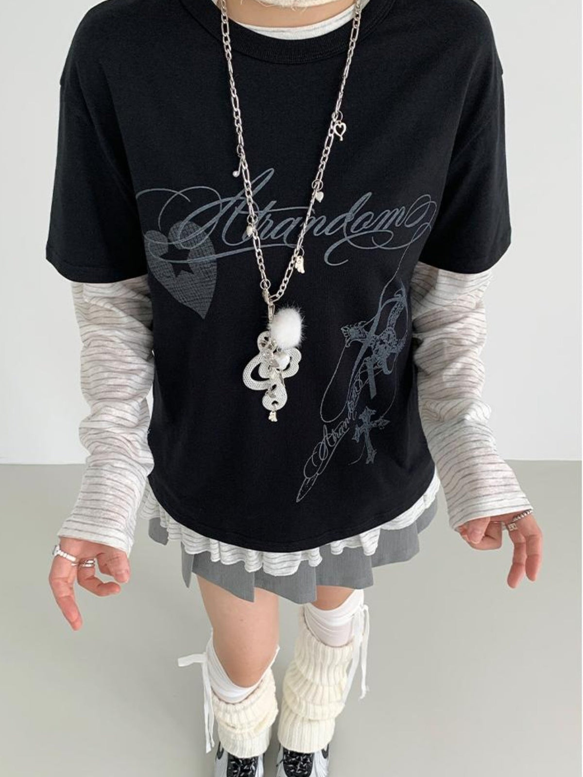 atrandom Original Hollow Mirror Print Loose Fit Black White T-Shirt