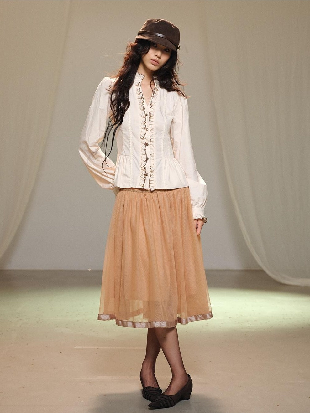 lvetong Beige Bubble Sleeve Ruffle Trim Splice Cinched Waist Women&