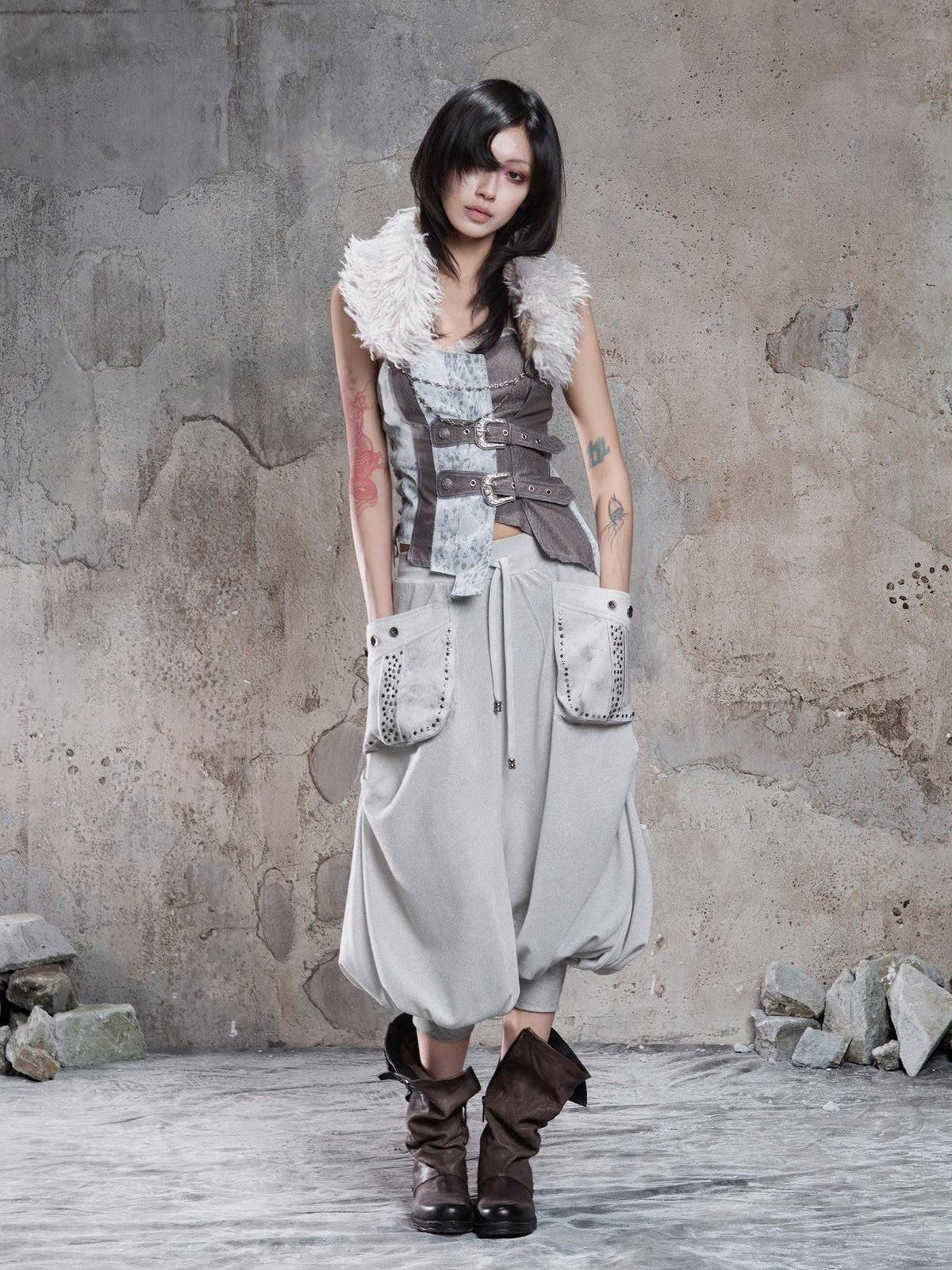 ARIADNAw Light Gray Retro Punk Drop Crotch Big Pocket Rhinestone Women&