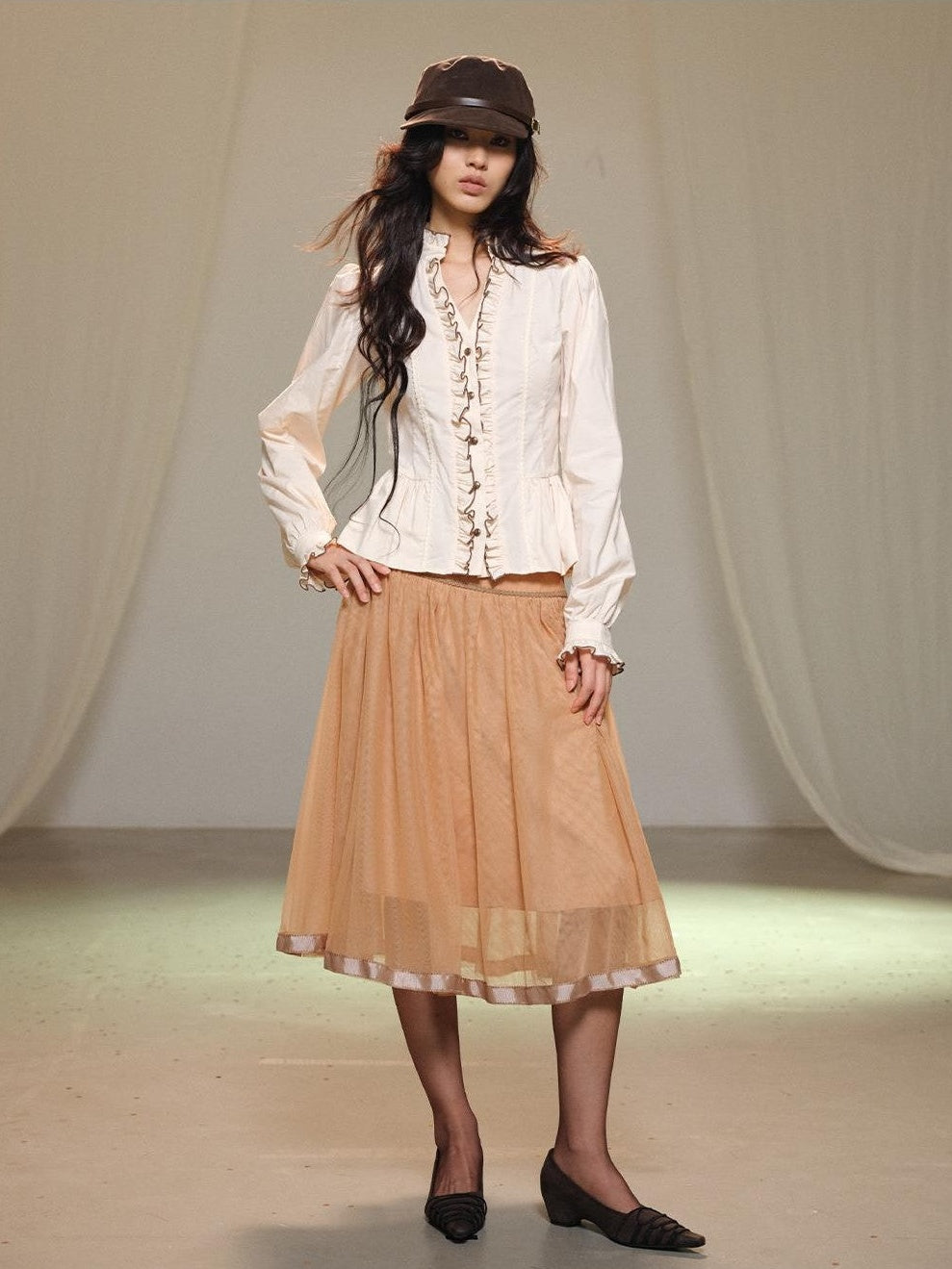 lvetong Beige Bubble Sleeve Ruffle Trim Splice Cinched Waist Women&