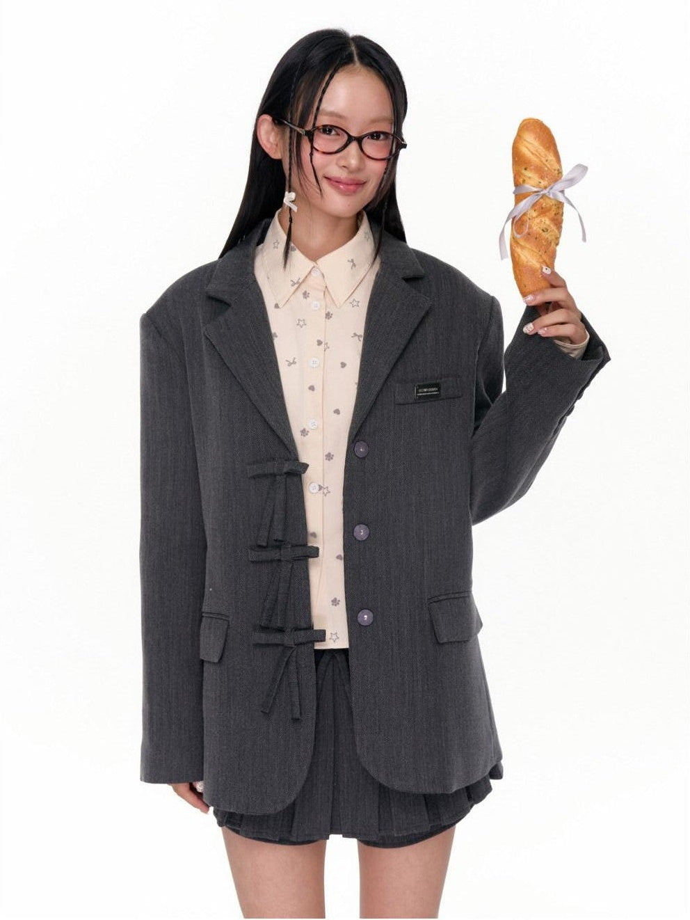 BETWEENAND Grey Bow Placket Single Breasted Pleated Skirt Pants Women&