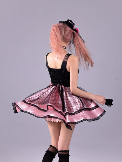Evil Tooth Shimmering Rose Baroque Relief Boned Waist 3 Tier Women&
