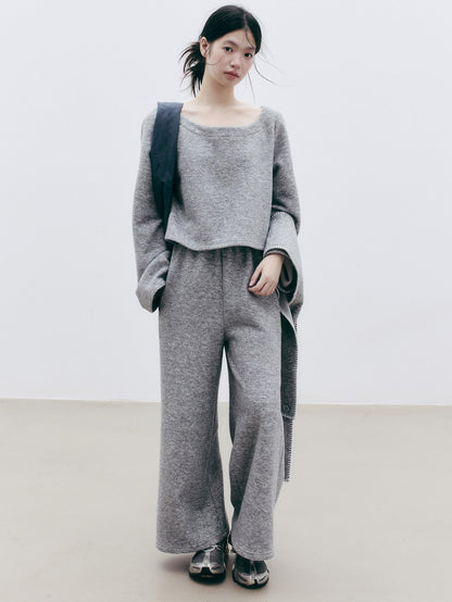 FUSSED_Solid_Minimalist_Wool_Blend_Women&