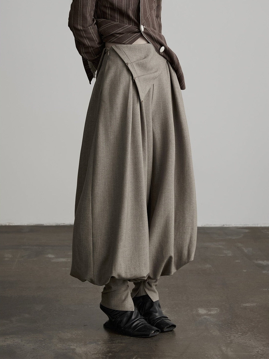 INDULGE_Striped_Deconstructed_Fold_Diagonal_Waist_Women&