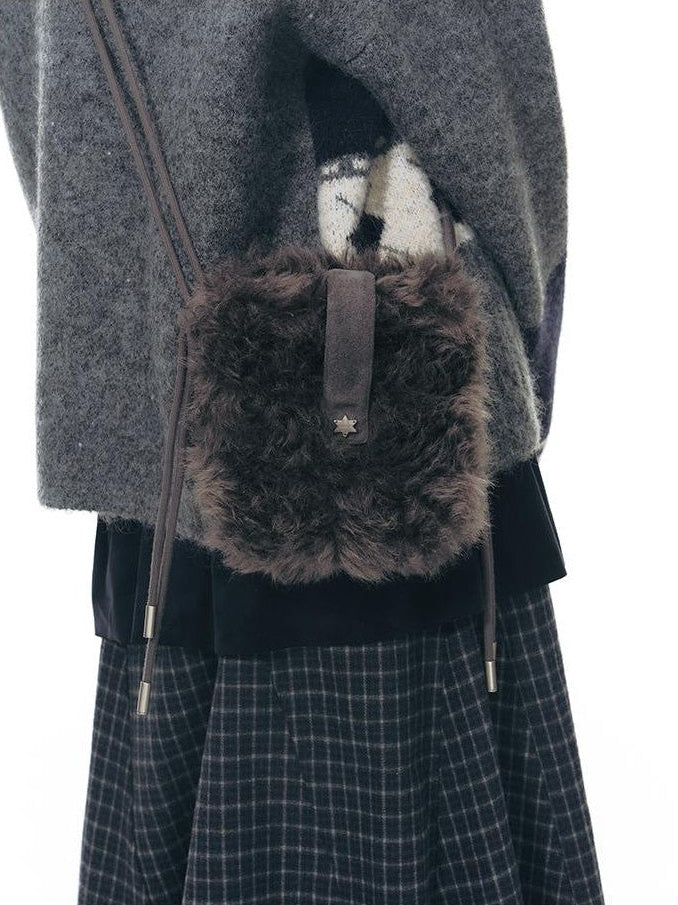 NAPSNAPS Fuzzy Handcrafted Buttonhole Magnetic Crossbody Women&