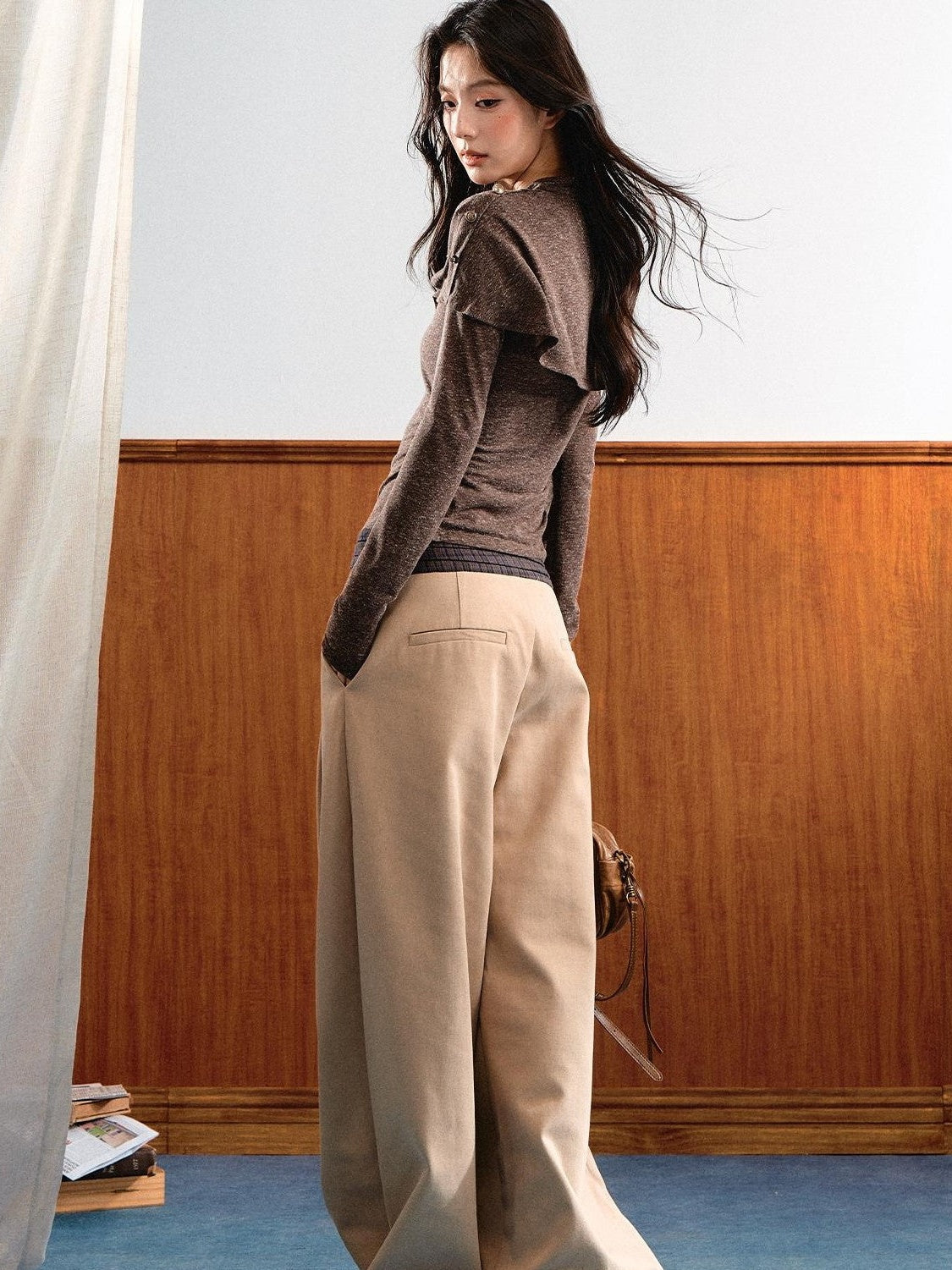 7Shiftin Double Collar Shirred Shoulder Women&