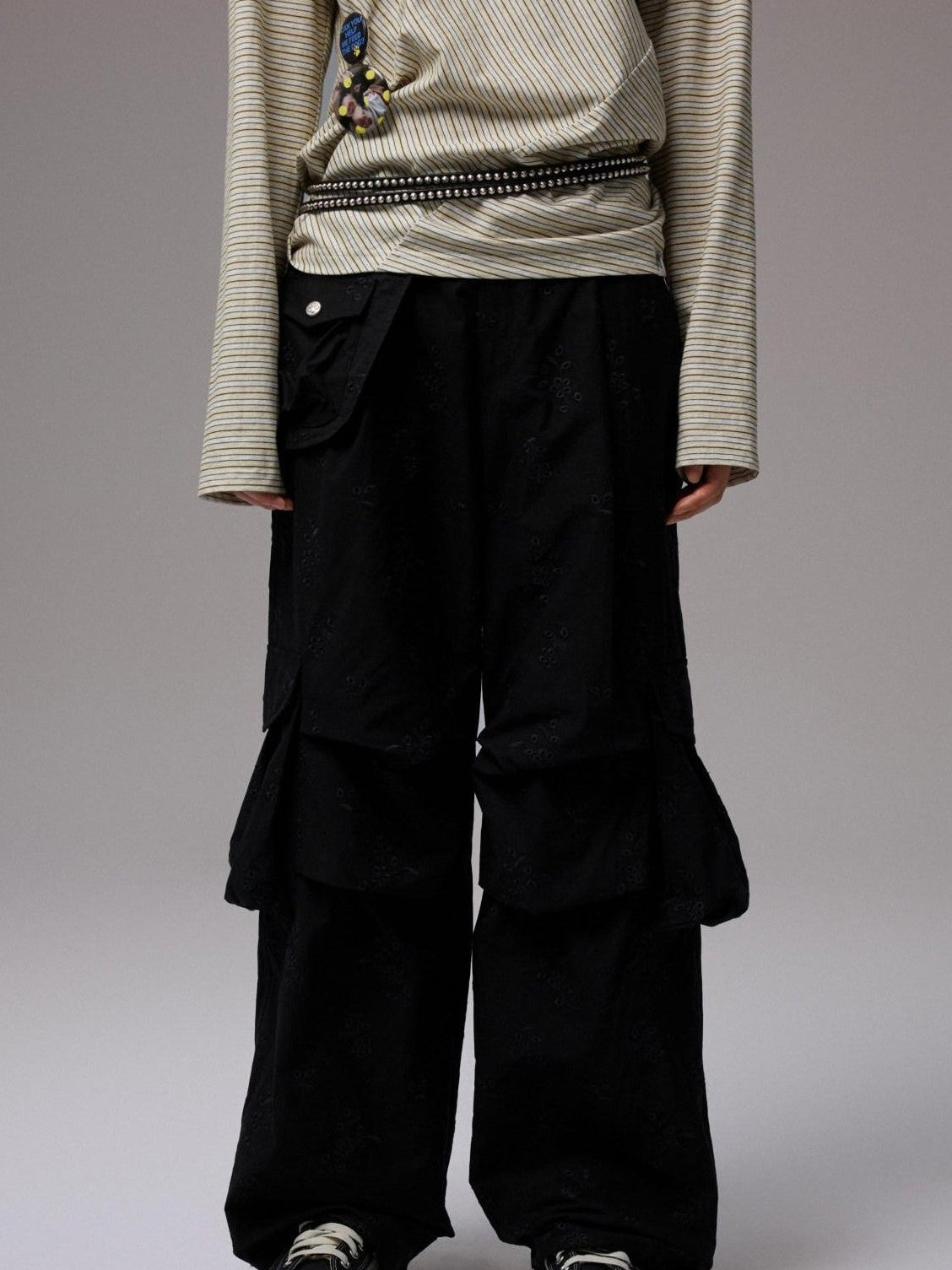 1JINN STUDIO Pleated Balloon Embroidered Multi Pocket Women&