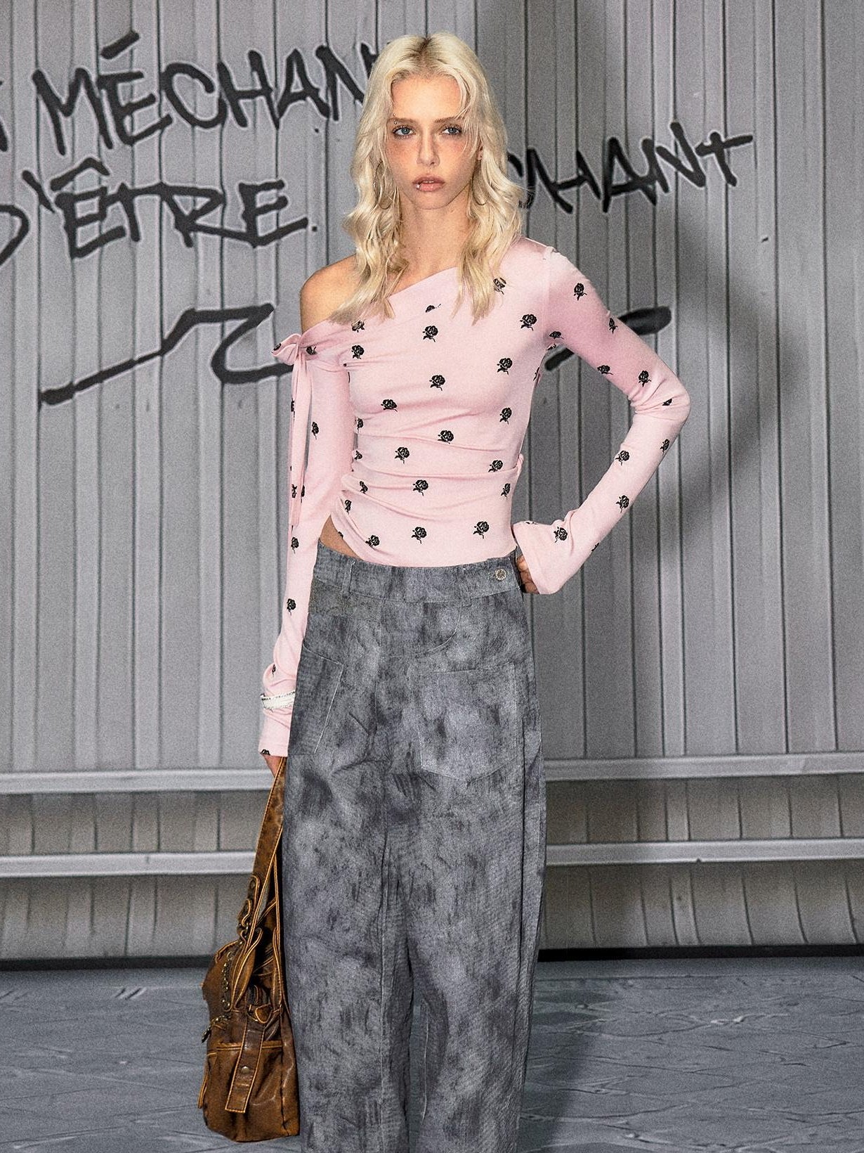 The NeverMore Soft Casual Slim Fit Pink Rose Floral Lyocell Women Long Sleeve Crop Tops