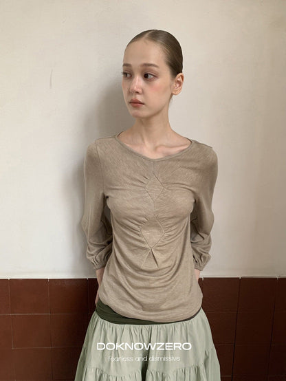 DKZ_OFFICIAL_Diamond_Quilted_Ruched_Lantern_Sleeve_Women&