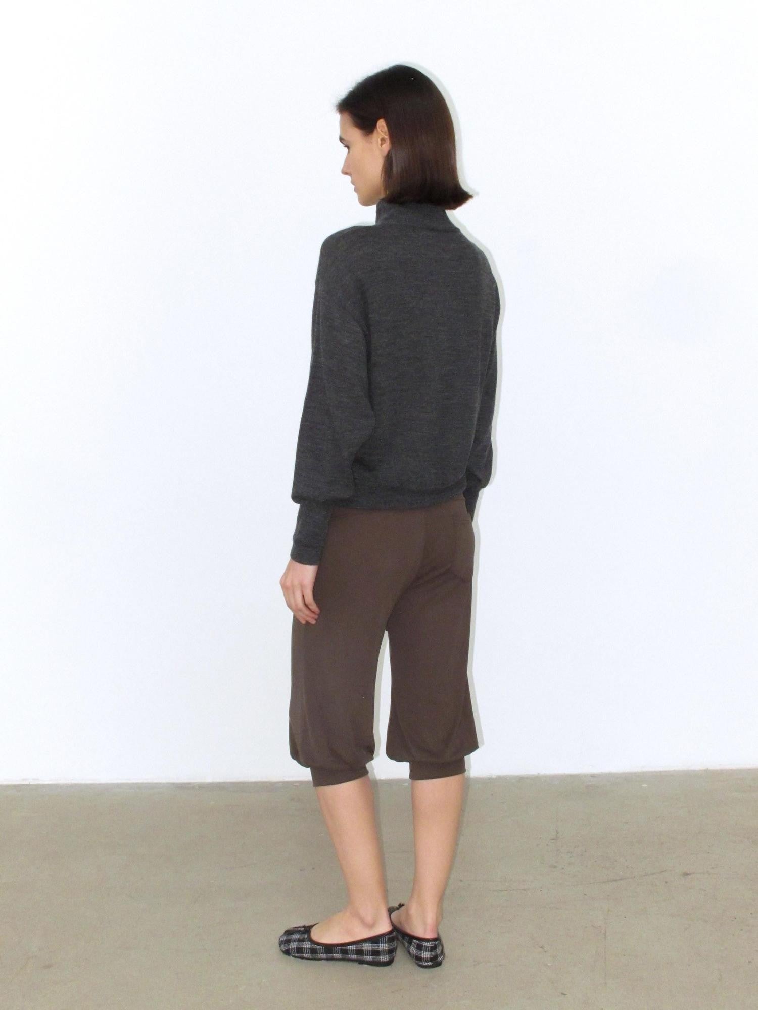 Mito de dar Chestnut Brown Sandwashed Knit Drawstring Tulip Cuff Women&